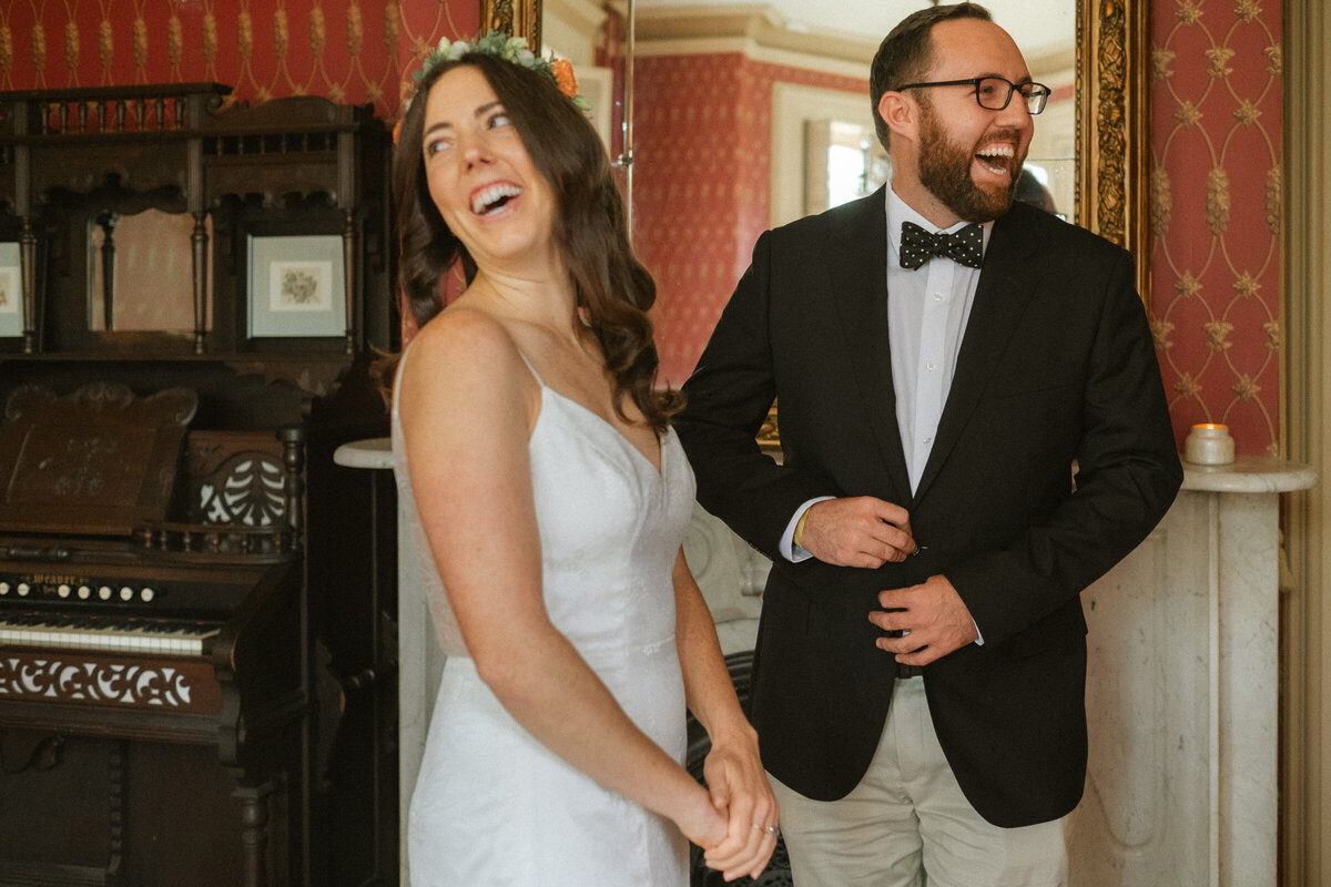 documentary photographer garden greenhouse wedding-30
