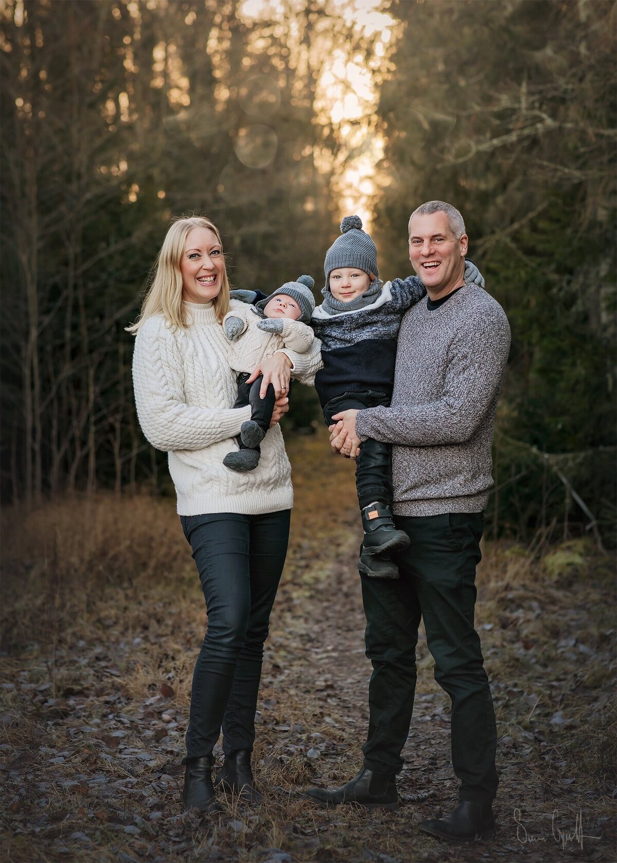 fotografering-familj-utomhus