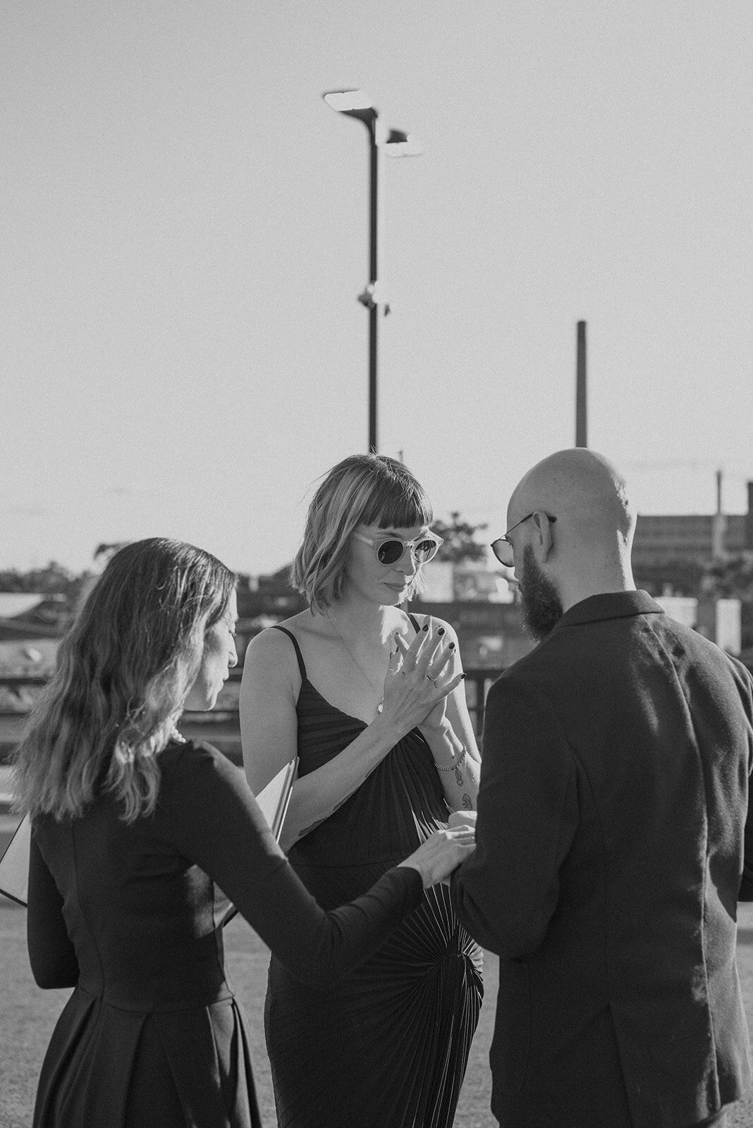 toronto-city-elopement-kensington-market-freespirited-romantic-fun-authentic-wedding-photography-2598