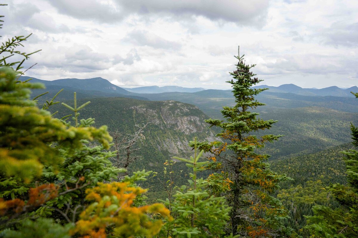 44_Meredith Ewenson Women's Group Hiking Trip_White Mountains New Hampshire_Appalachian Mountain Club_Hut to Hut_October 2025