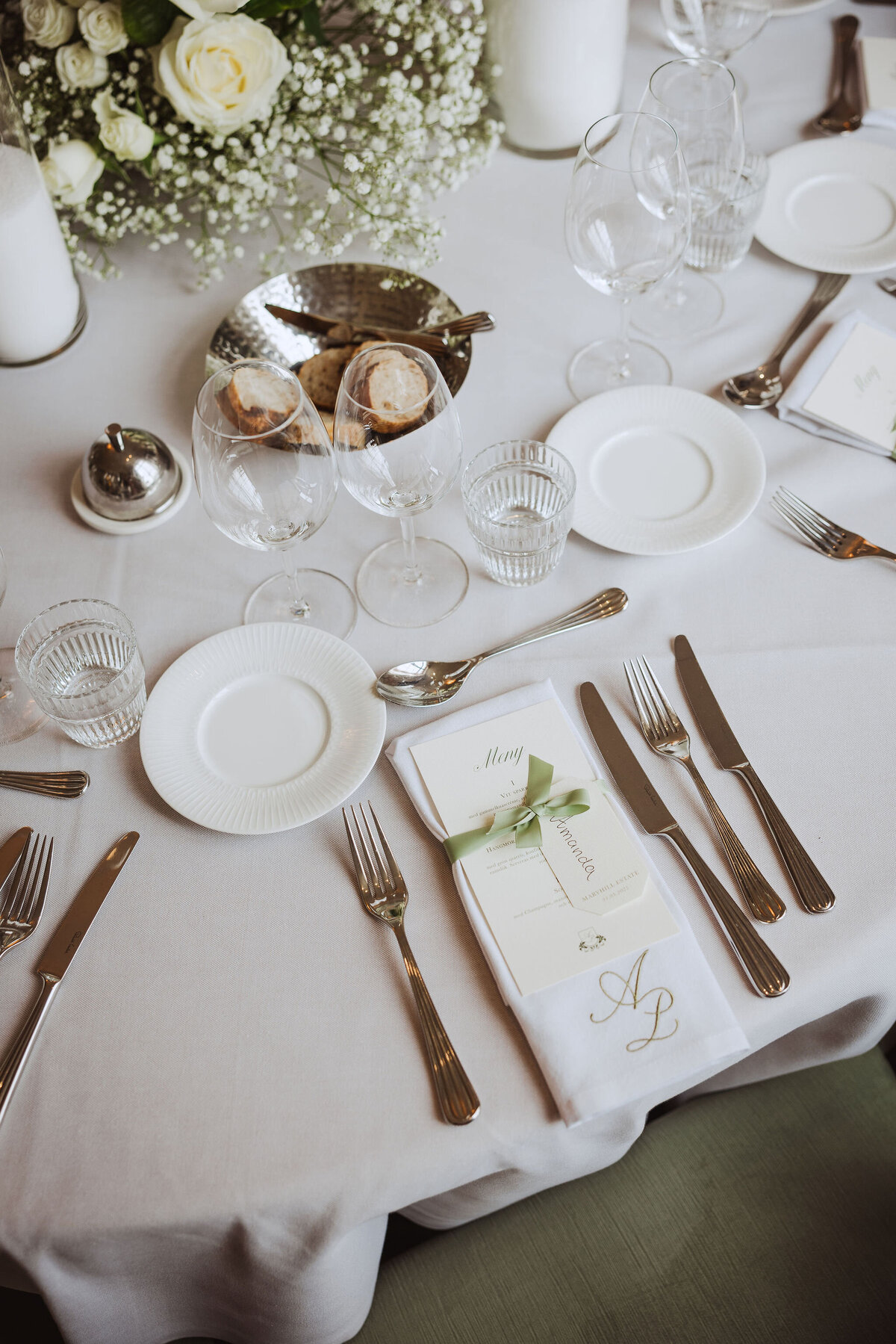 Agnes-Philip-MaryhillEstate-brollopsfotograf-NatalieGreppi-HQ-817