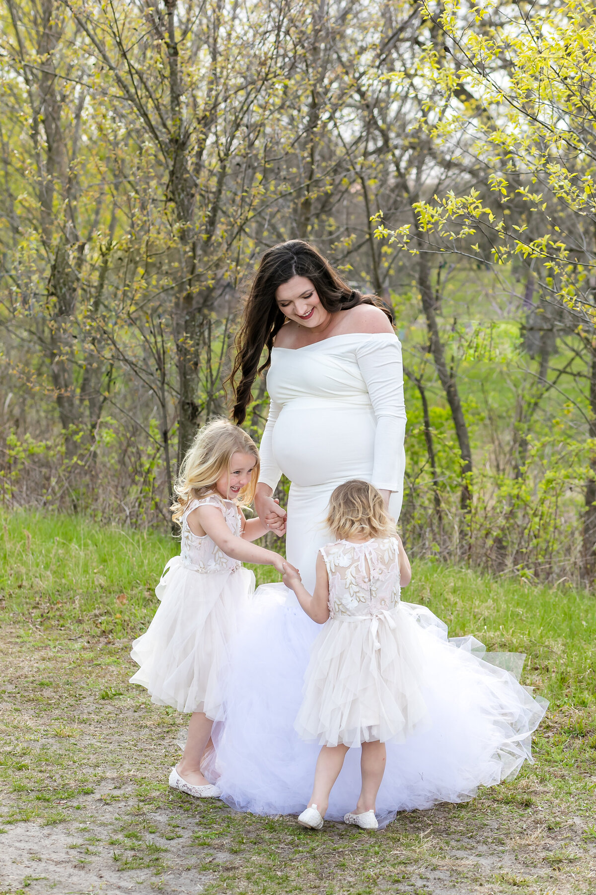 wisconsin maternity photographer family la crosse west salem luxury high end vibrant colorfu