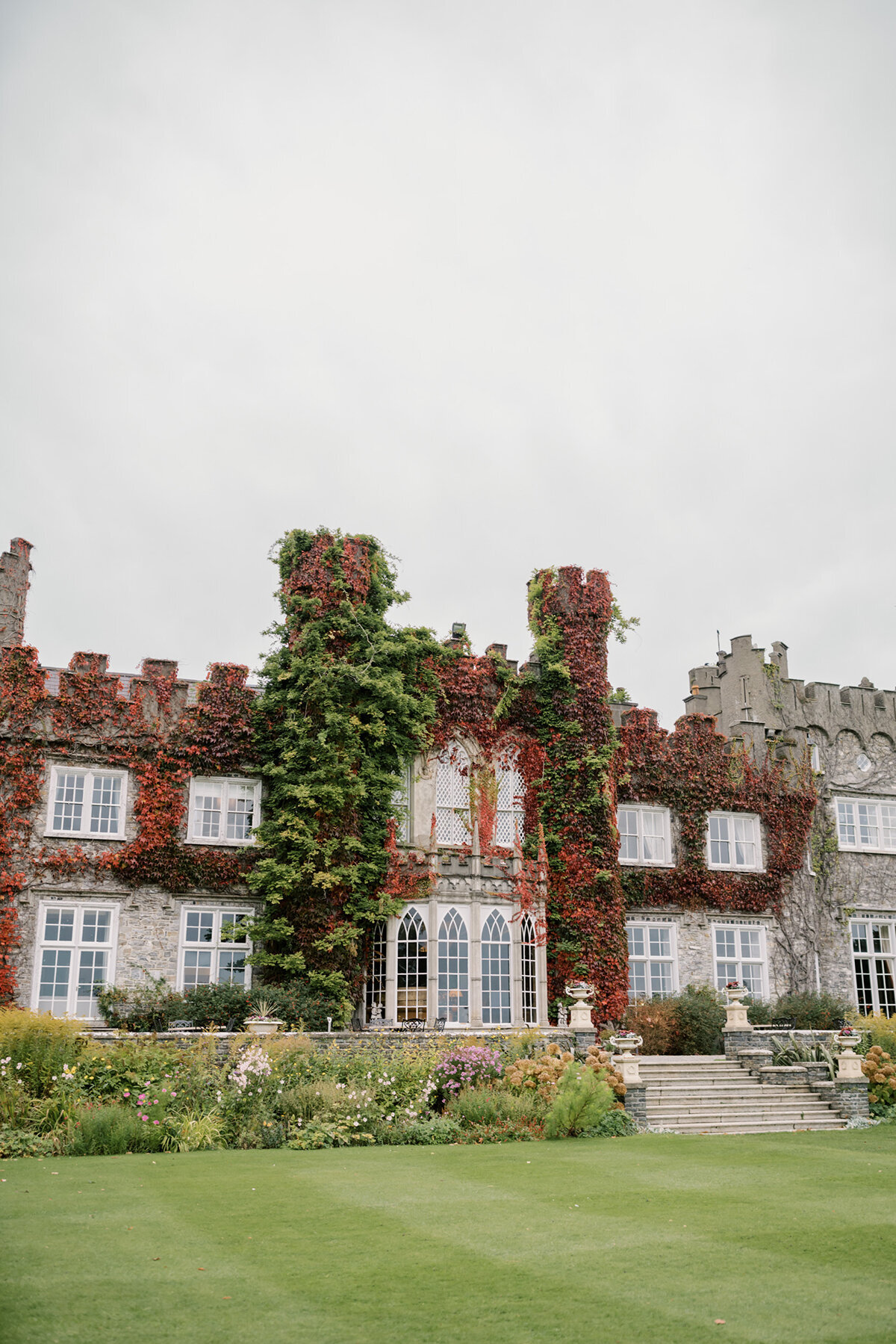 Michelle Norwood Living - Luxury Travel Inspiration - Scene Setters Ireland - Megan-Noll_Engage-Ireland22-22