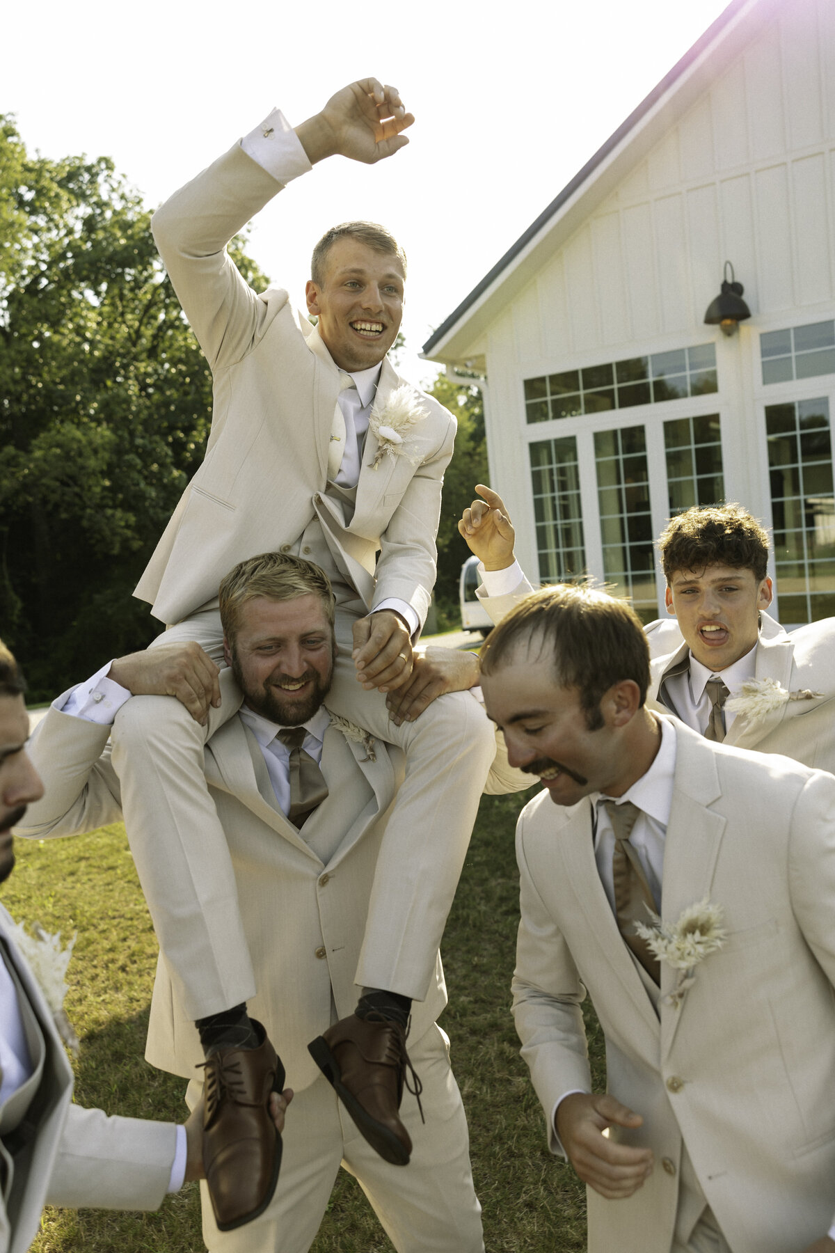 2 Peck & Bushel Wisconsin Wedding Venue Midwest Wedding Photographer-282