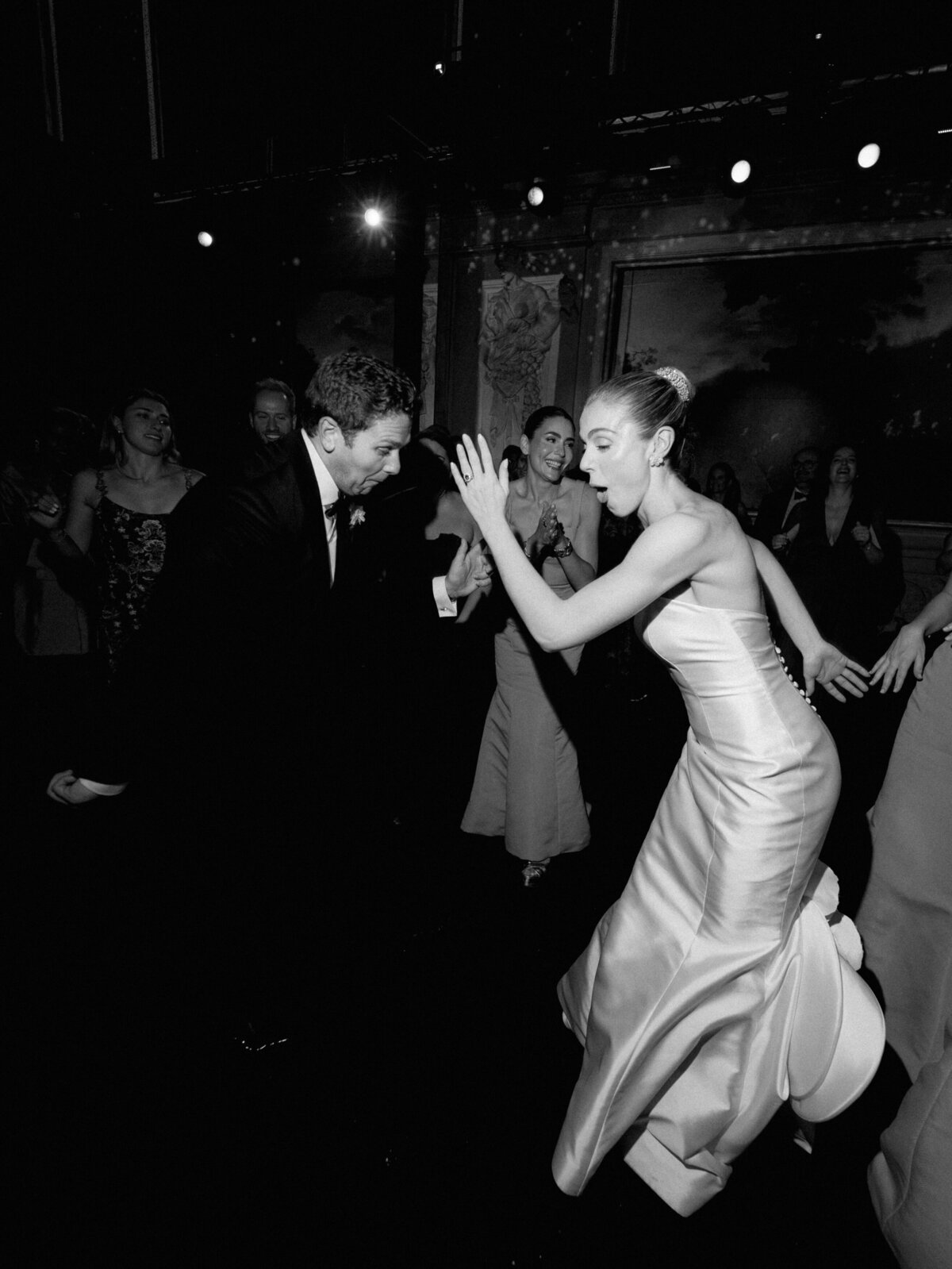 La Venaria Reale-hollyclark-wedding-H-1345