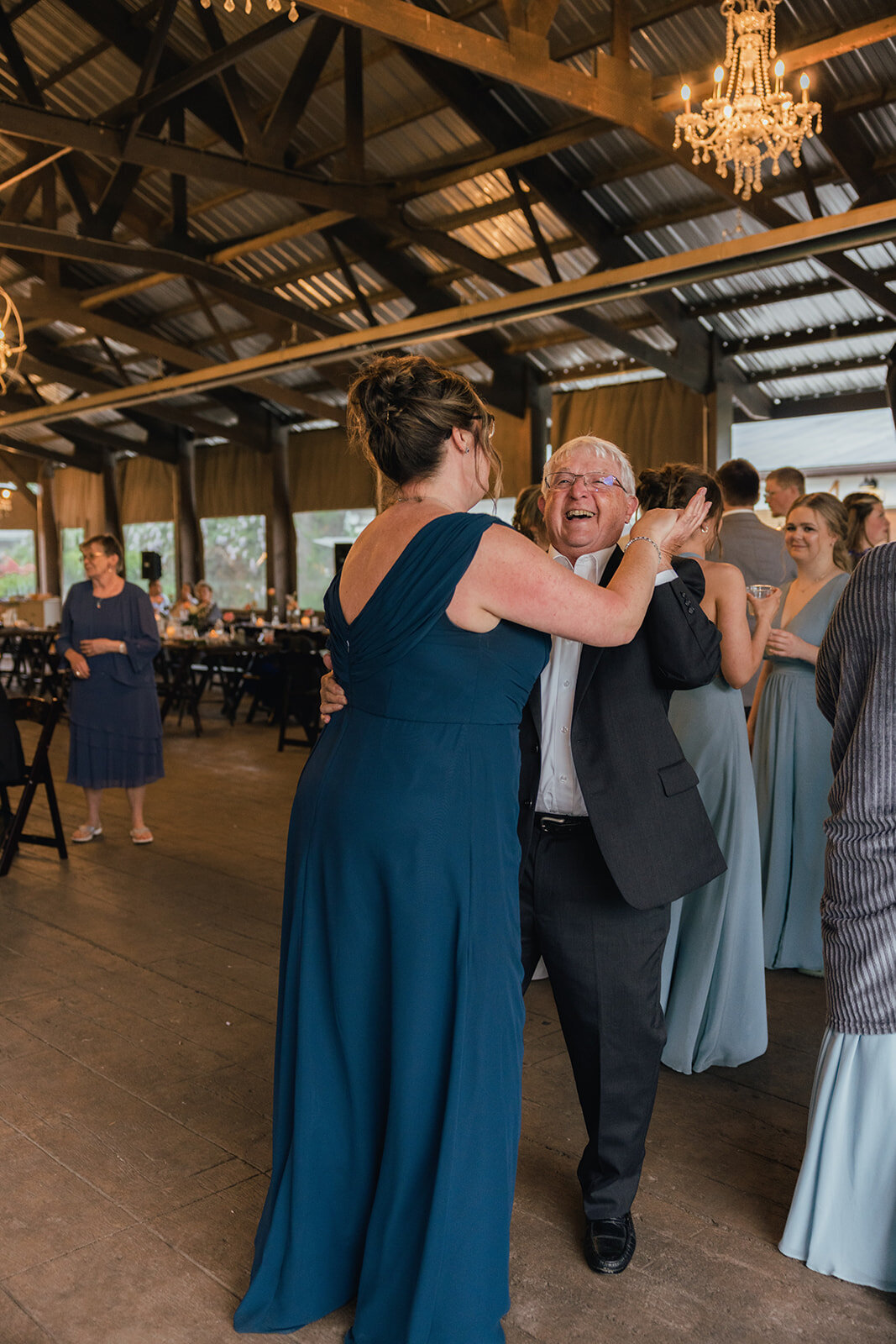 TheHerolds_DancingtheNightAway_1233