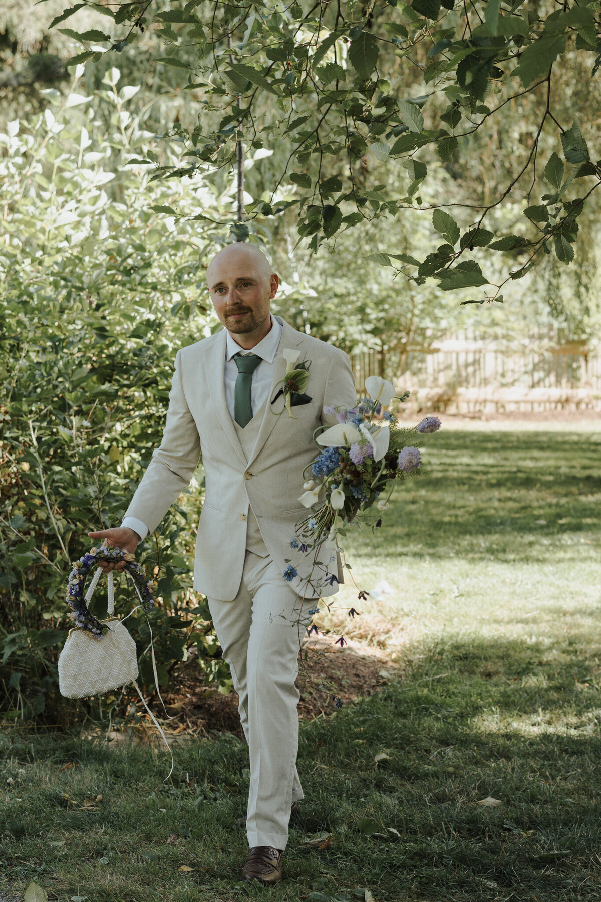 grace-and-jonah-gibsons-farm-wedding-chelsea-brown-photography-625