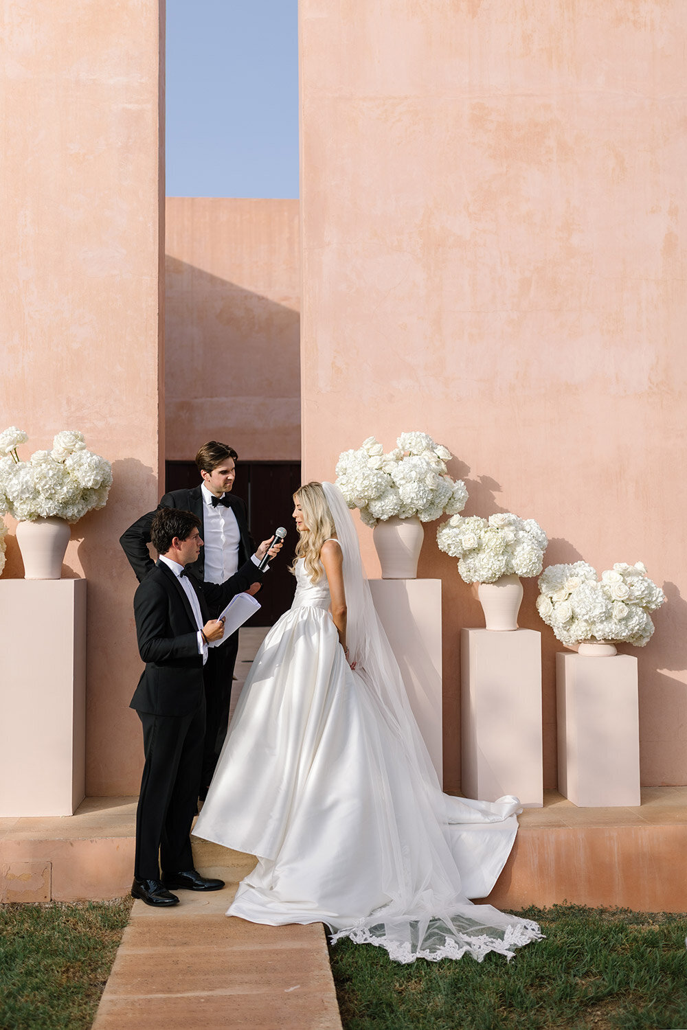 neuendorf house wedding ceremony