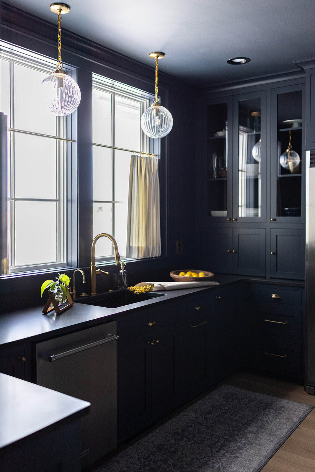 michele rosenboom design cozy colonial pantry 2