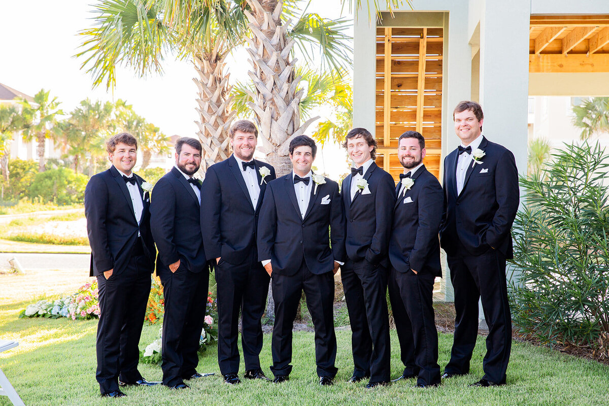 Destination-Wedding-Beach-Kiser-Images15