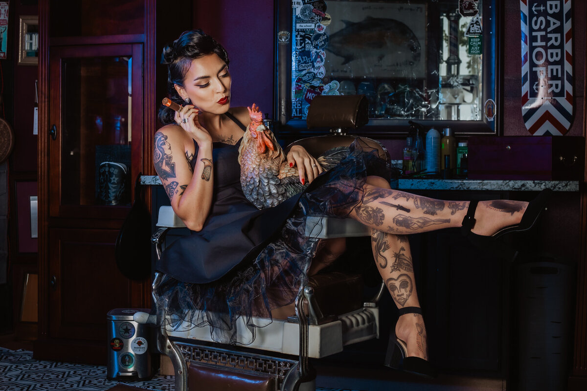 ChapinSCBarberPinup-50