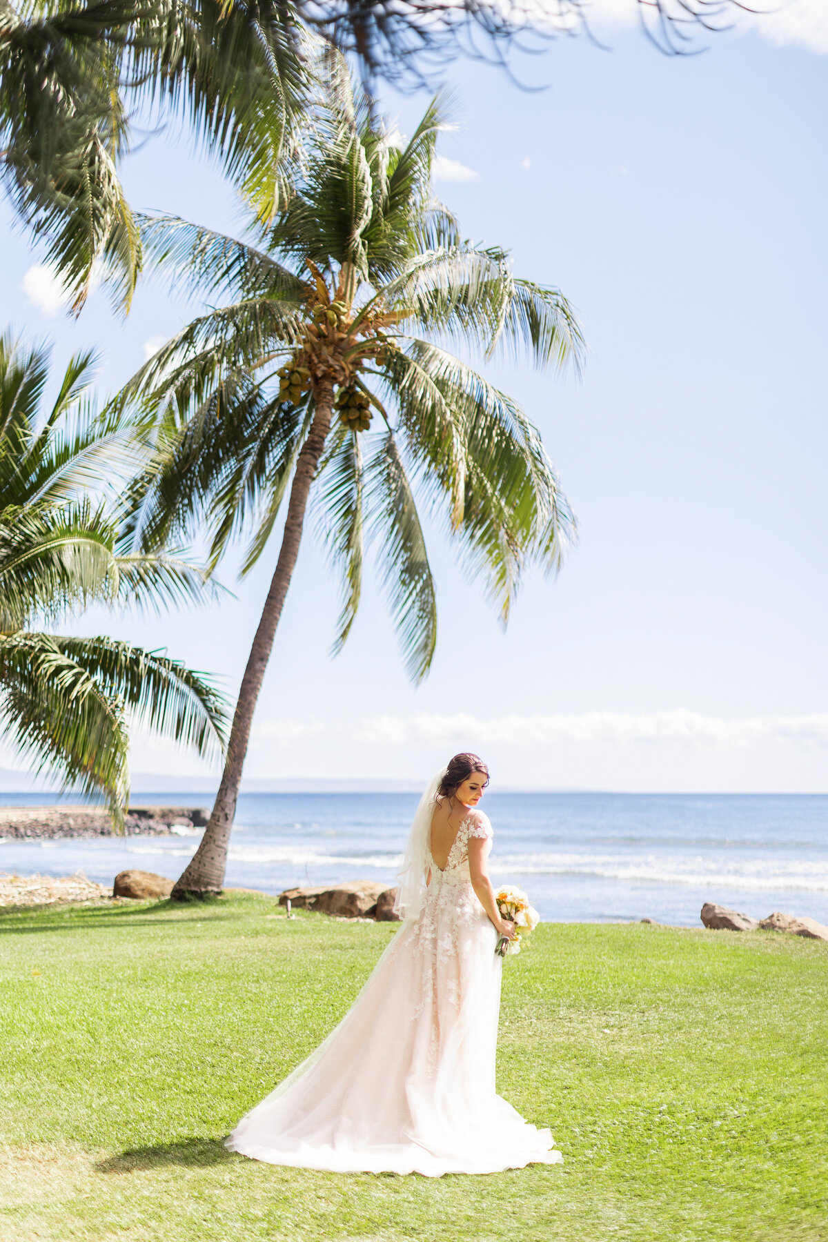Feature Gallery  - Maui_ HI - Amber & Andrew_amber-andrew-maui-wedding-preview-photos-34