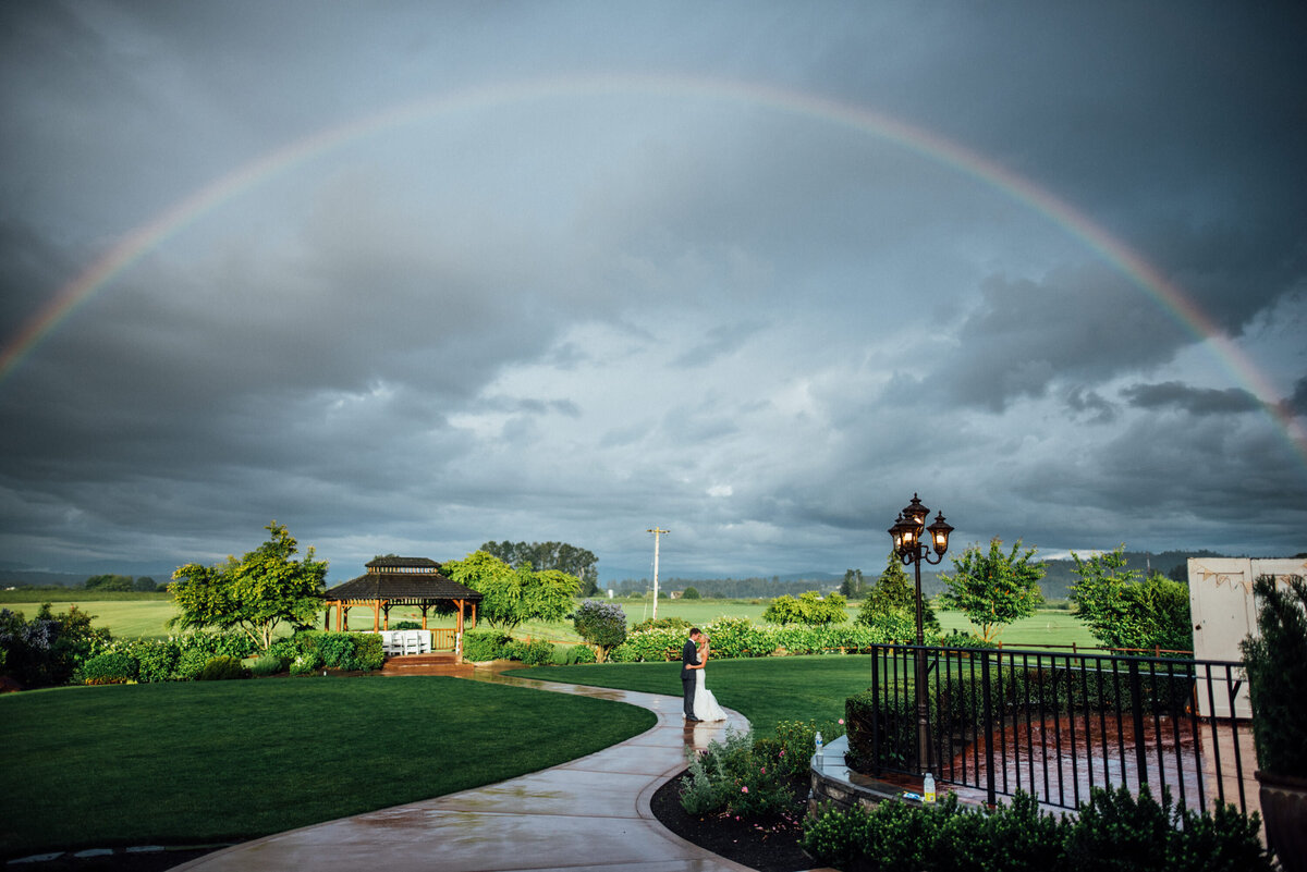 Erik-Victoria-Wedding_Preview-185