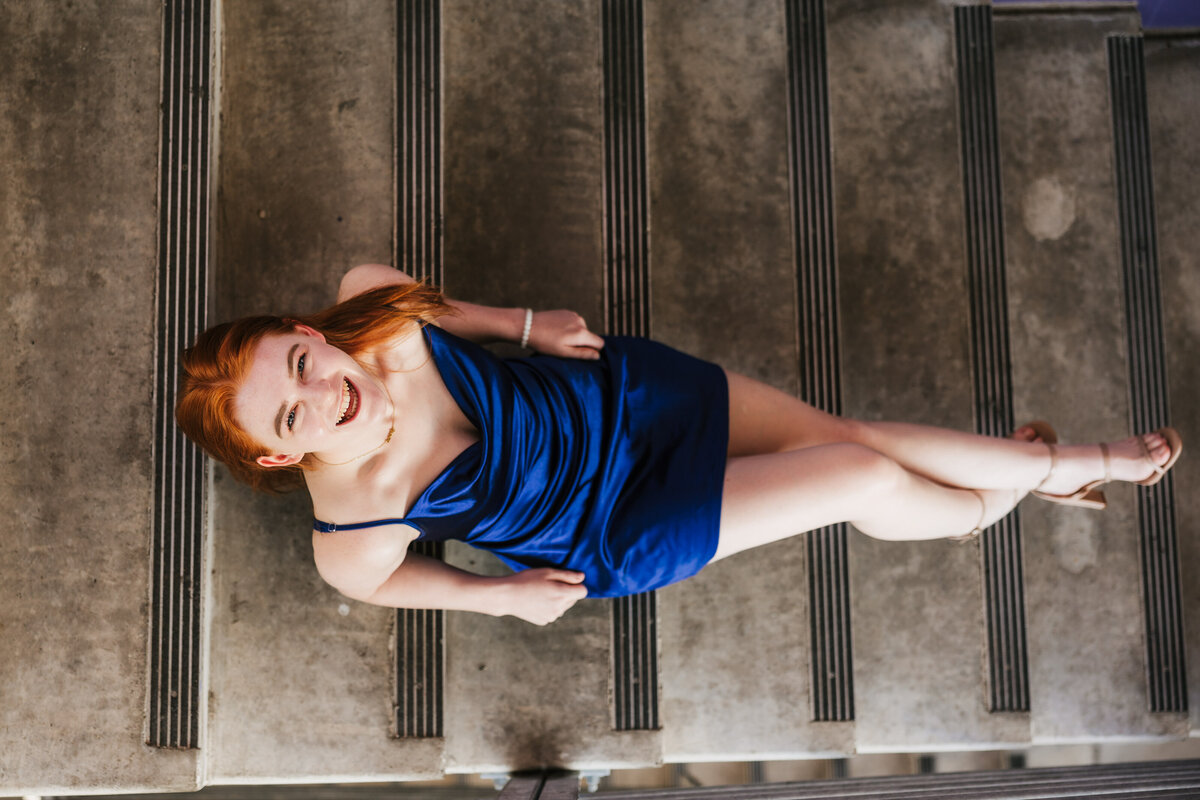 senior photos on stairs