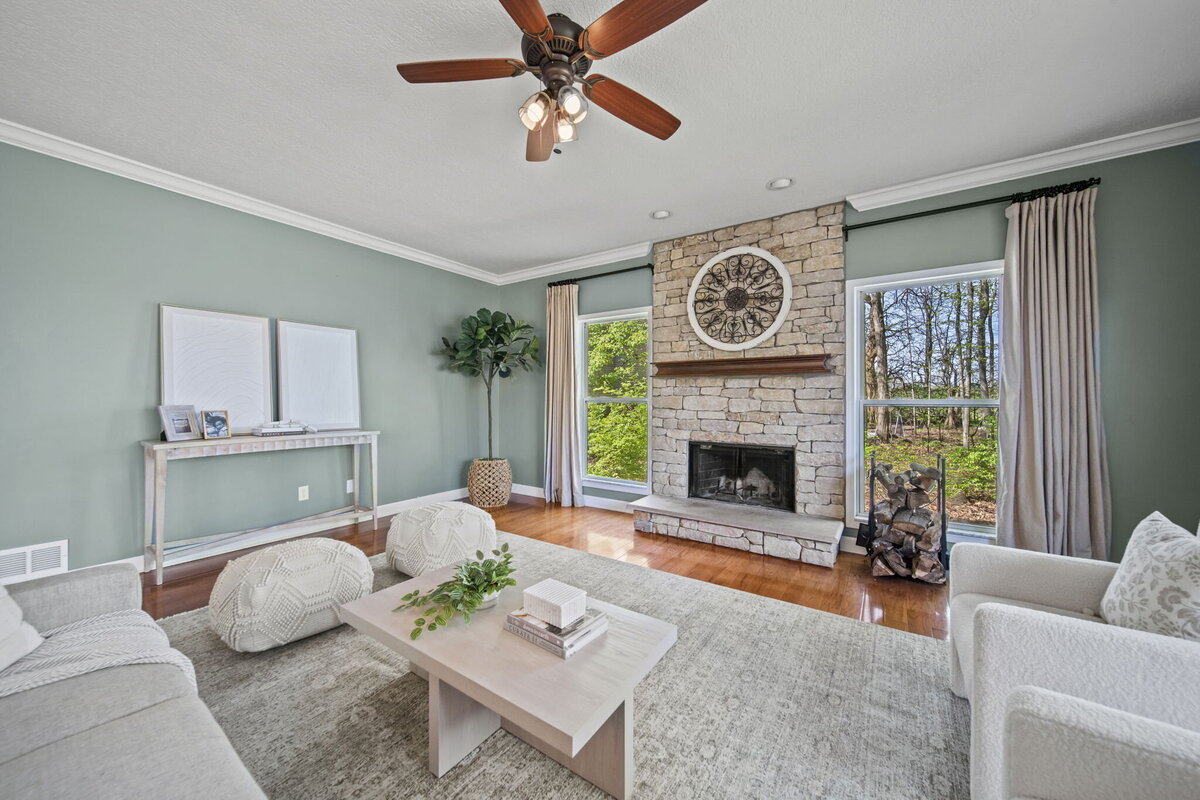32-web-or-mls-A7404635 (2)