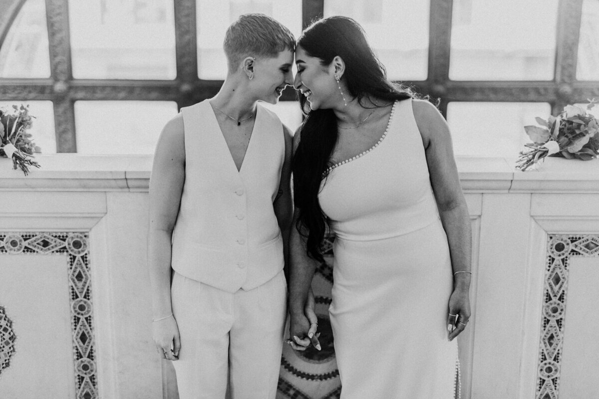 Garfield-Conservatory-Elopement-Chicago-Photographer-Queer-Affirming-5
