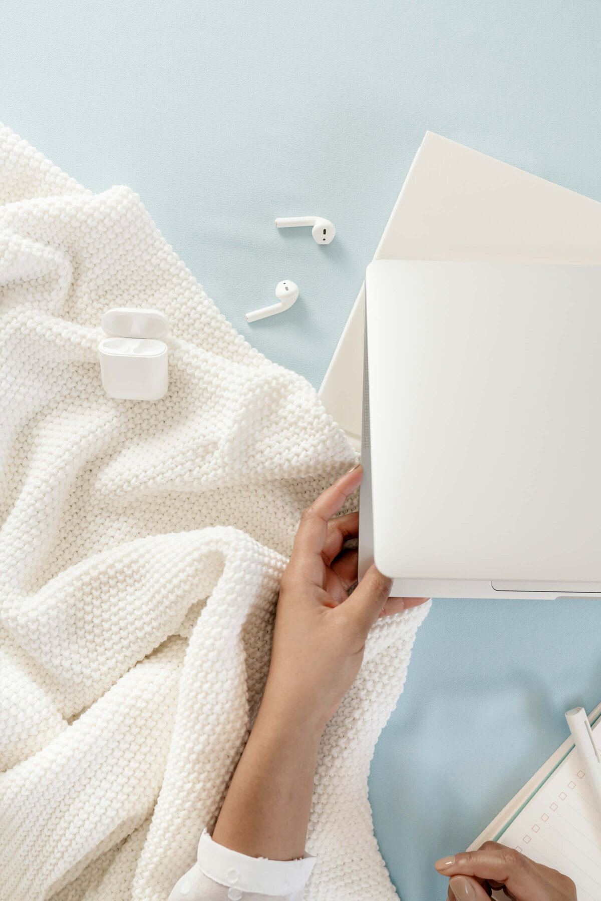 haute-stock-photography-subscription-modern-blues-collection-final-2