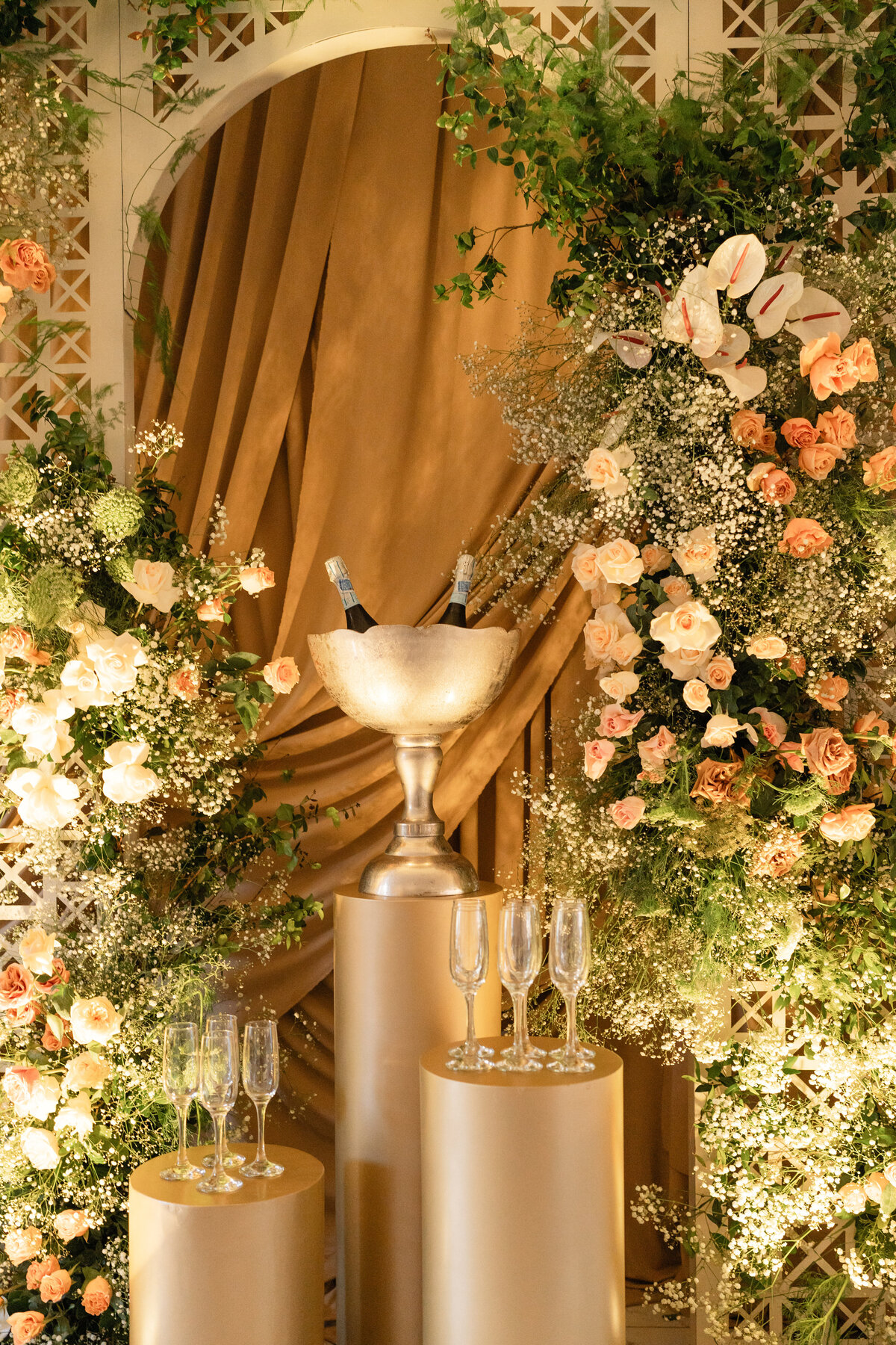 Regina Malo - Destination Wedding Photographer - Honduras - Mari & Popo-145