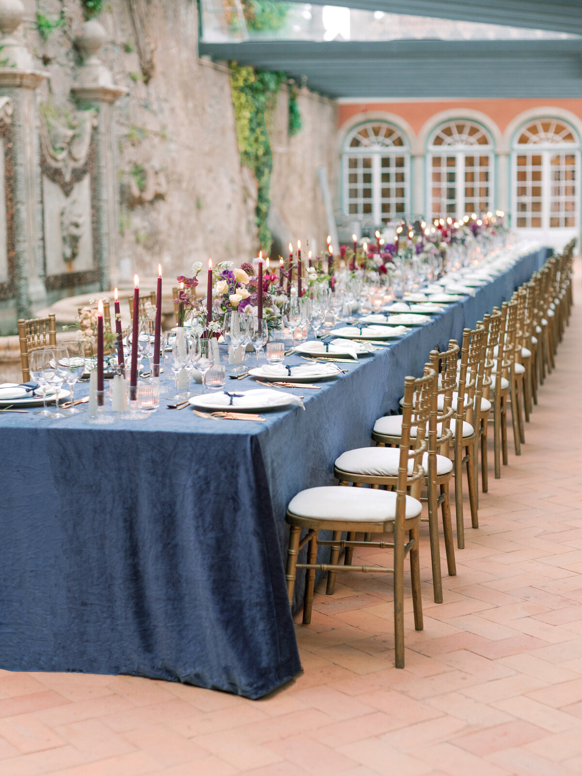 casa-dos-penedos-portugal-wedding-summer-castle-navy-blue-purple-reception