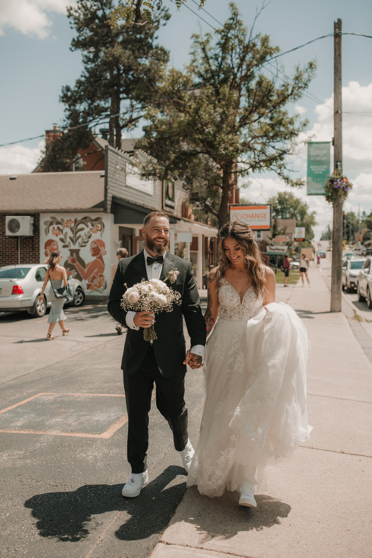 chanel-connor-wedding-elle-weddings-st-jacobs-kitchener-waterloo-summer-16