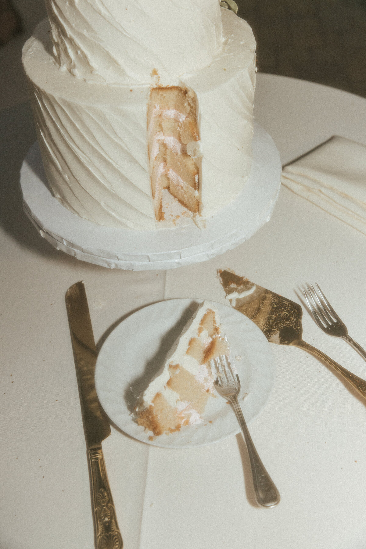 Serra Plaza - San Juan Capistrano - Orange Country Wedding