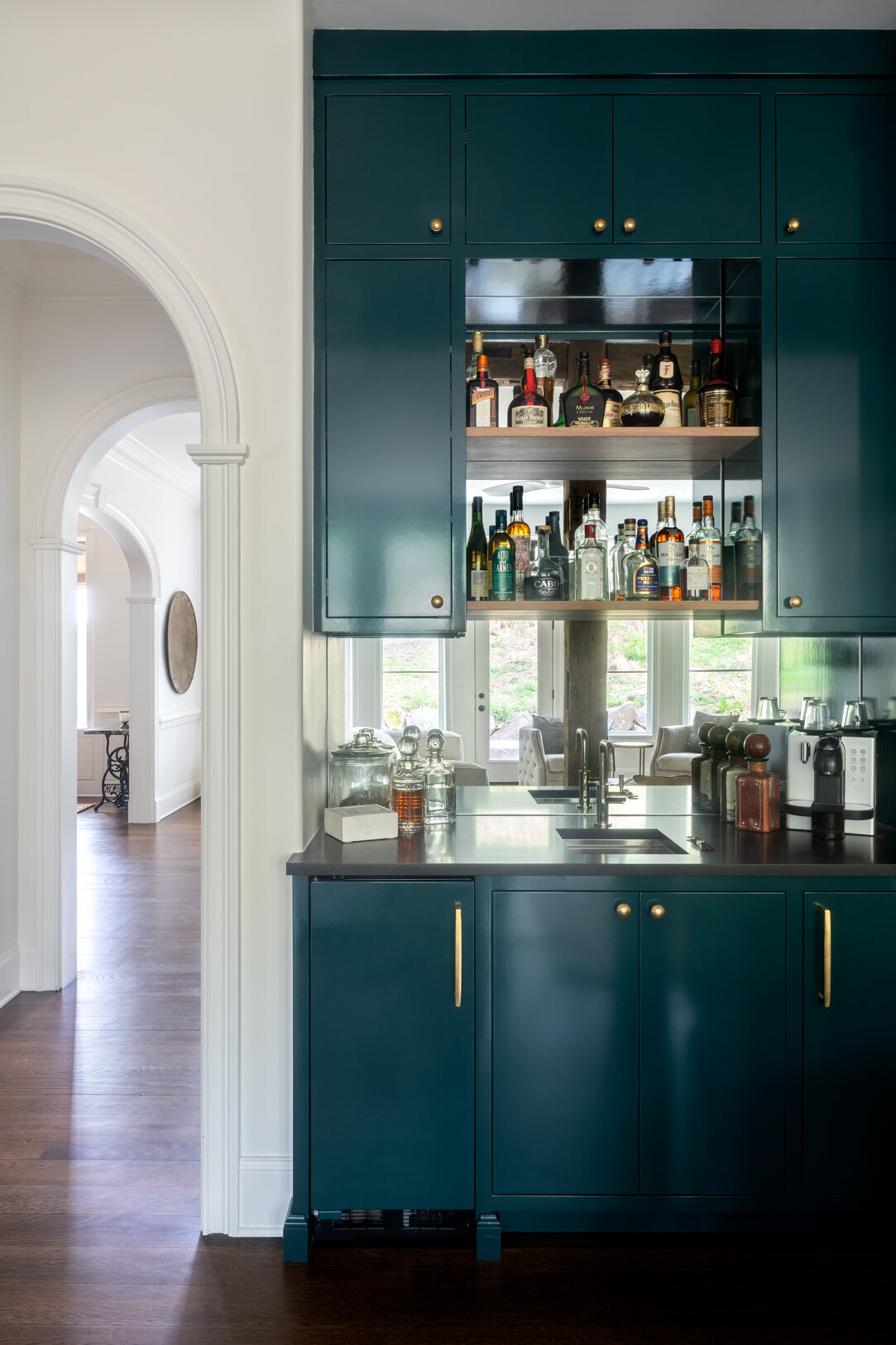 dark blue green wine bar
