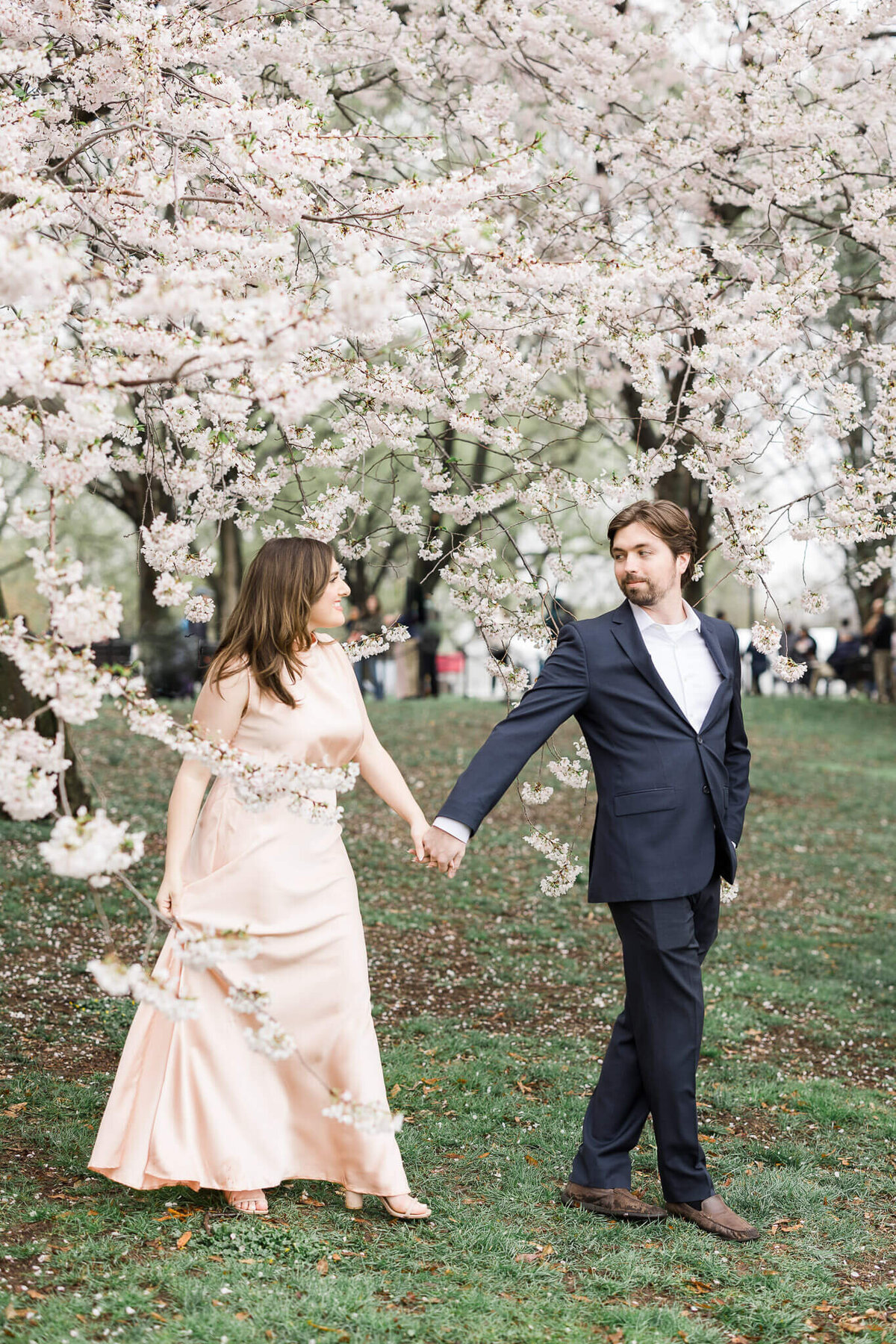 cherry-blossoms-engagement-photography-long-dress-couple-23