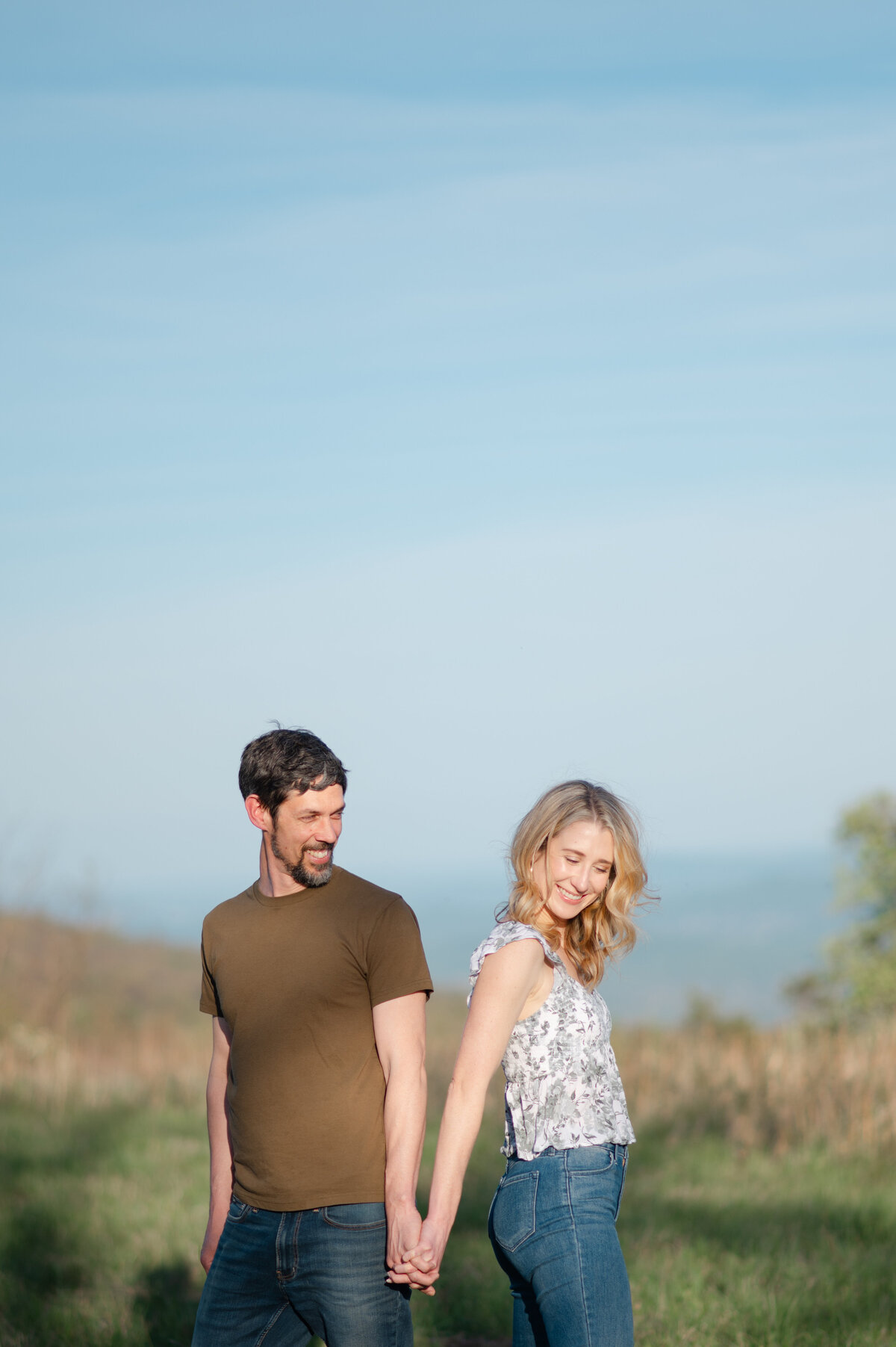 2025_StephWhitehillPhoto_K&J_Engagement-5