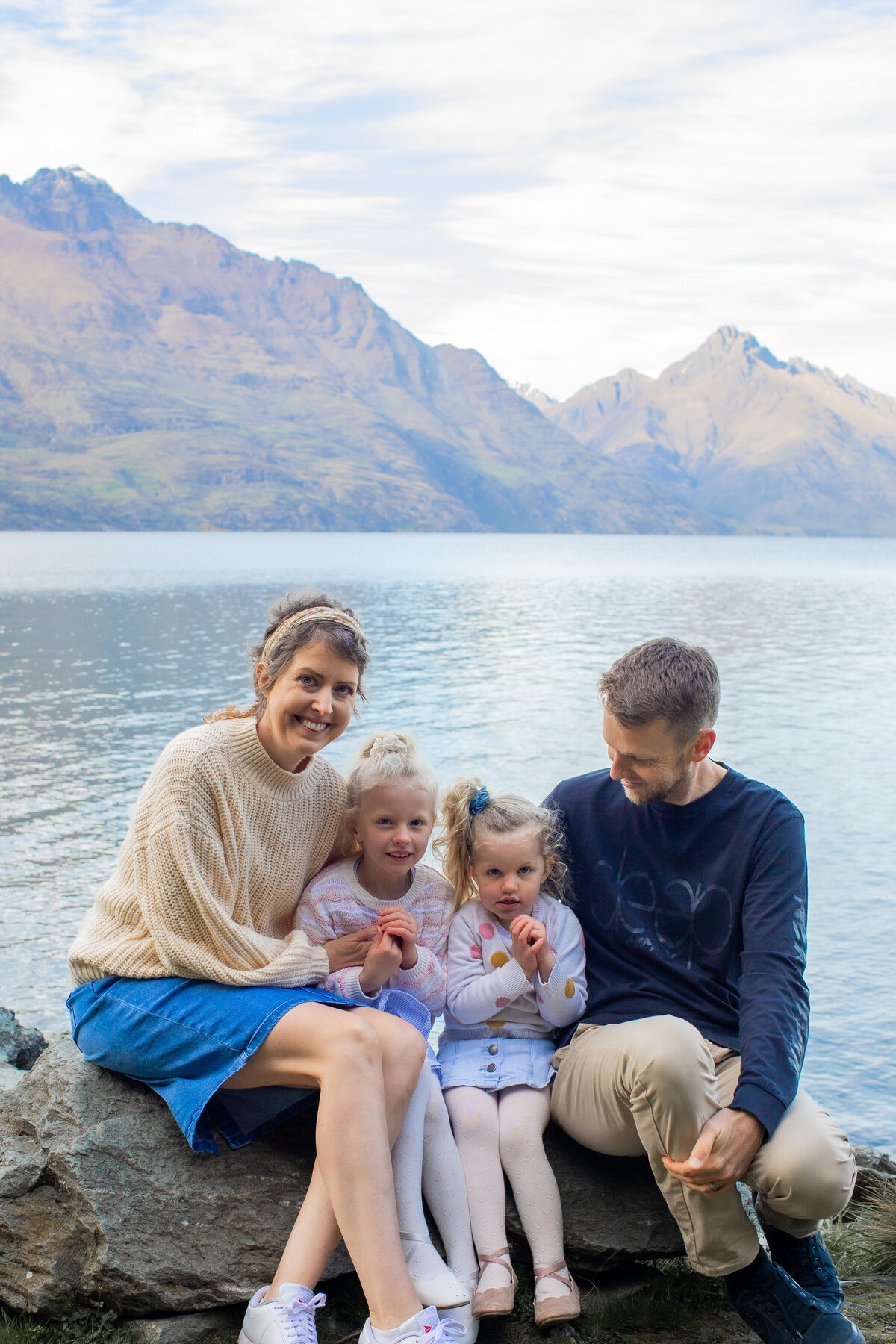 ohdarlingcreativestudio_queenstowngardensfamilyphotoshoot81