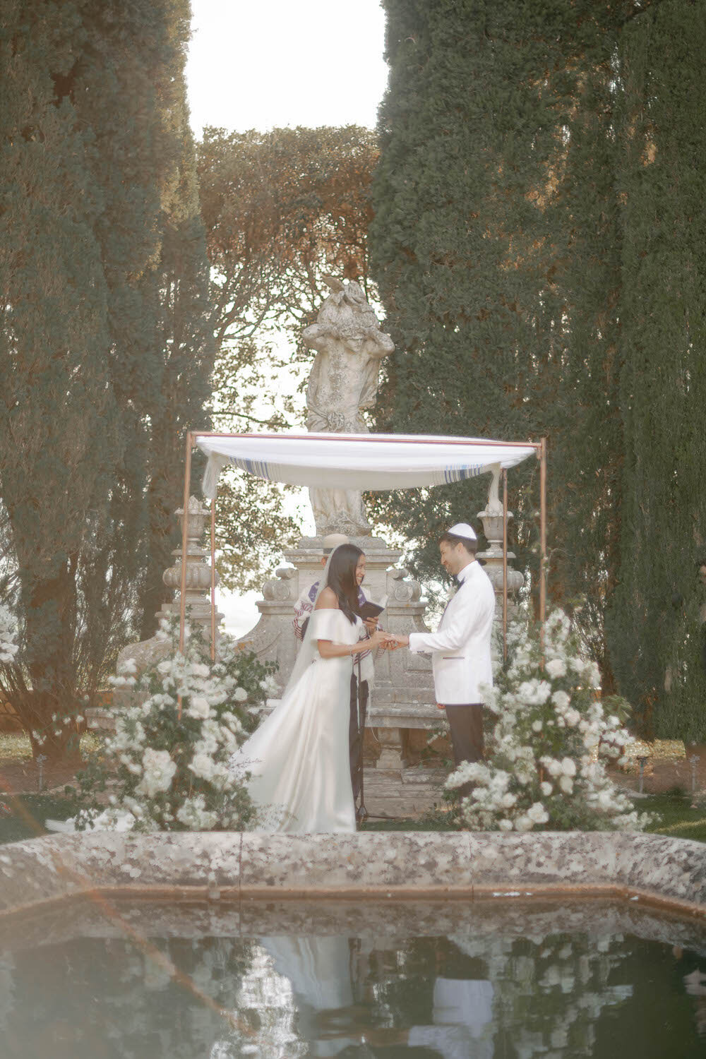 Flora_And_Grace_La_Foce_Tuscany_Editorial_Wedding_Photographer-349