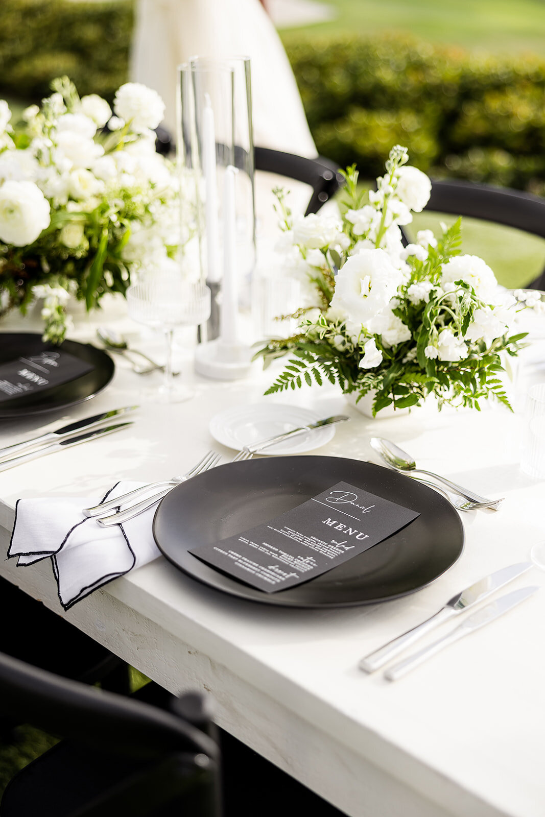 Black and White Wedding Table