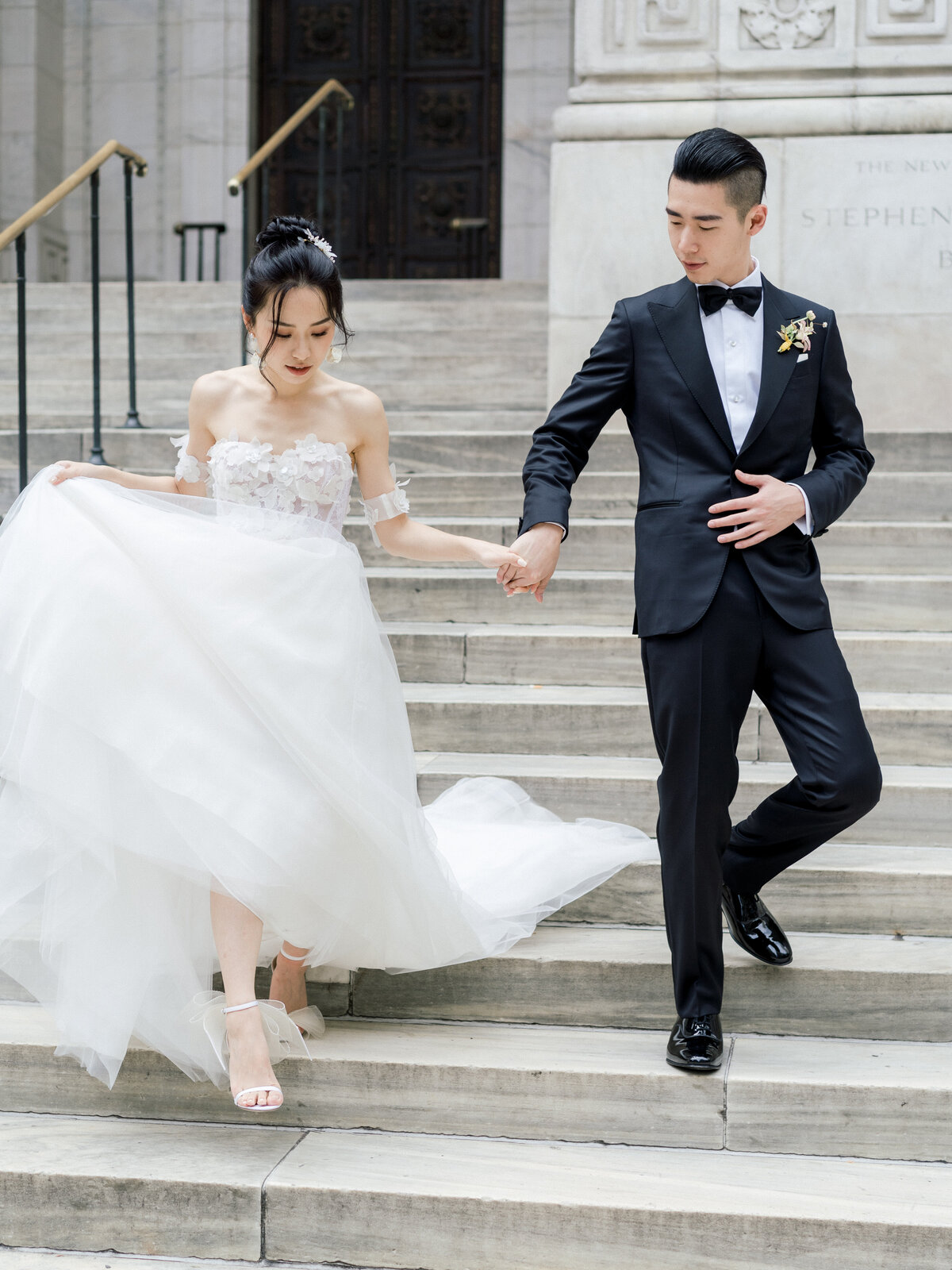 620 Loft & Garden New York City Rooftop Wedding by Luxury Wedding Planner East Made Co and Photography by Stetten Wilson-445