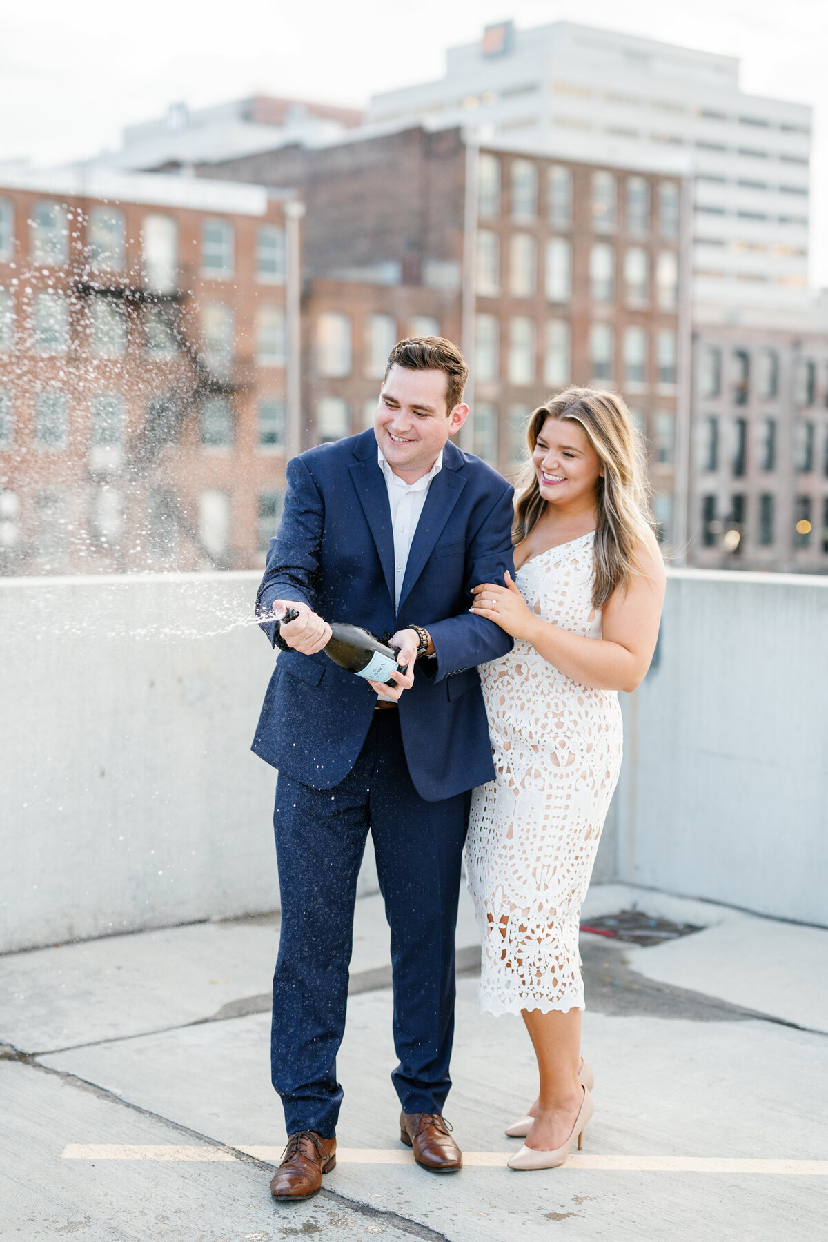 Paige and Tommy Engagement Sesison - Downtown Knoxville Tennessee - East Tennessee Wedding Photographer - Alaina René Photohgraphy-130