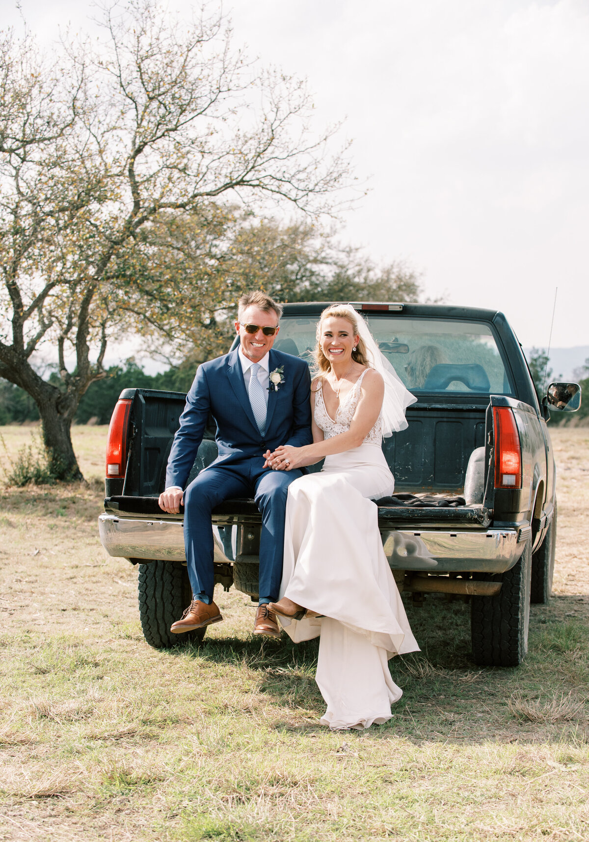 luck ranch-luck-ranch-spicewood-texas-willie-nelson-wedding-tonya-volk-photography-104