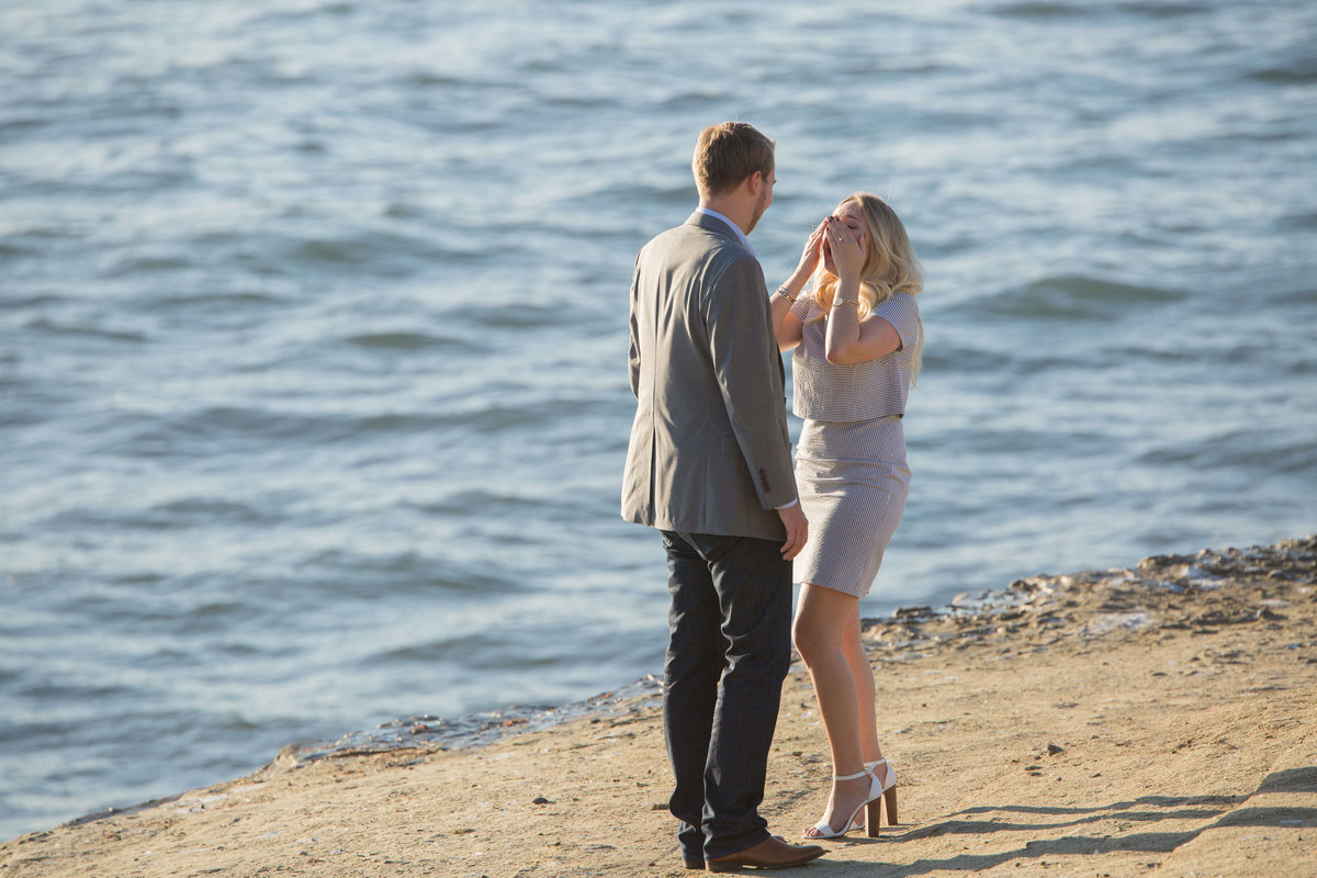 babsie-ly-photography-surprise-proposal-photographer-san-diego-california-sunset-cliffs-epic-scenery-002