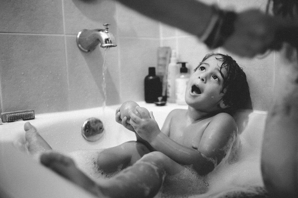 Bath-Time-Florida-Family-Photographer-day-in-the-life