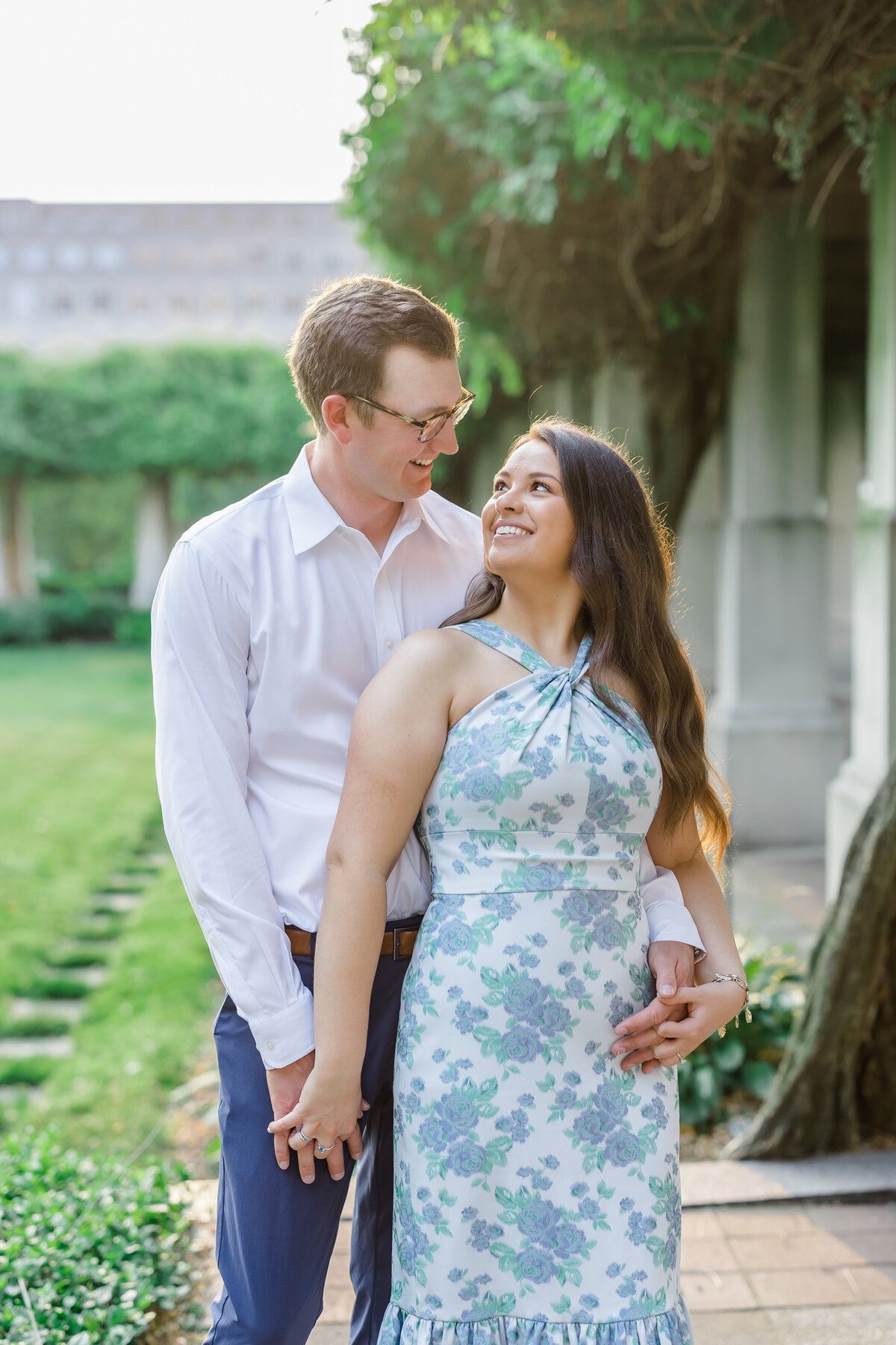 blysk-photography-cincinnati-wedding-photographer-liz-andrew-engagement-session-over-the-rhine75