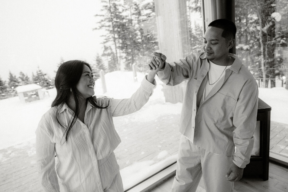 S-R_Winter-Elopement-Quebec-170