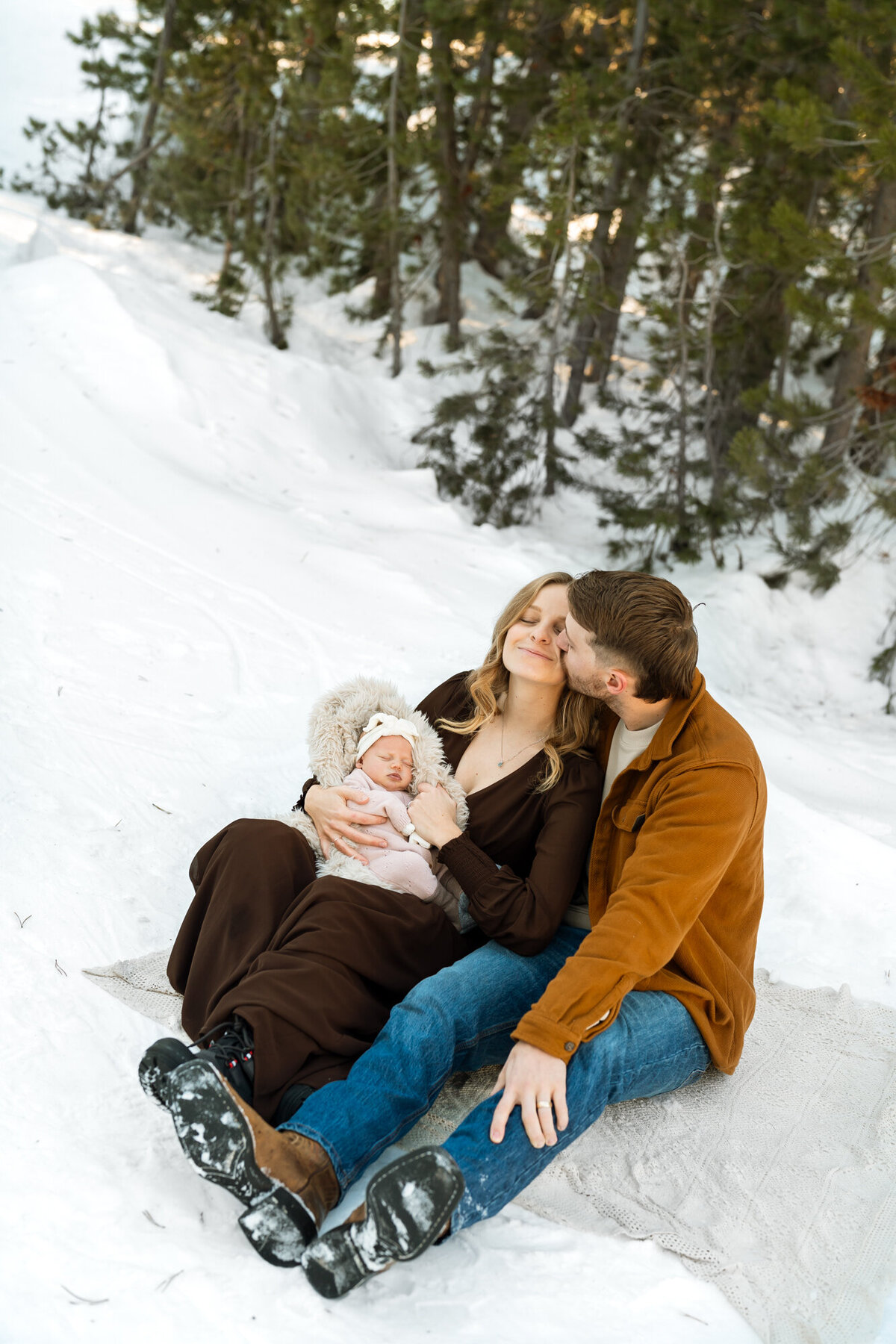 Lake Tahoe-Newborn-Photographer-69