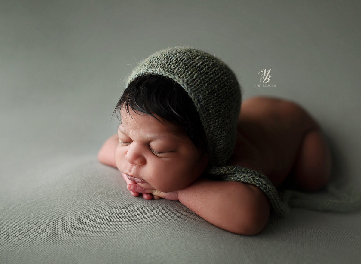 bethesda newborn photographer, best Bethesda newborn portraits, Maryland newborn photographer, newborn photography near me Bethesda