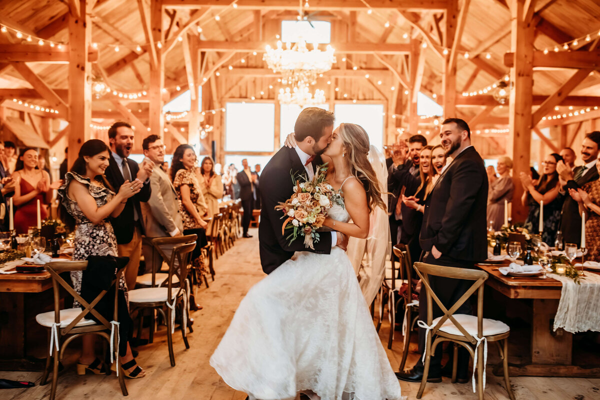 New_Hampshire_Wedding_Photographer_Granite_Ridge_Estate-60