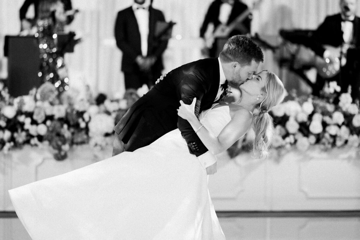 Grand Rapids Wedding Photographer JW Marriott786