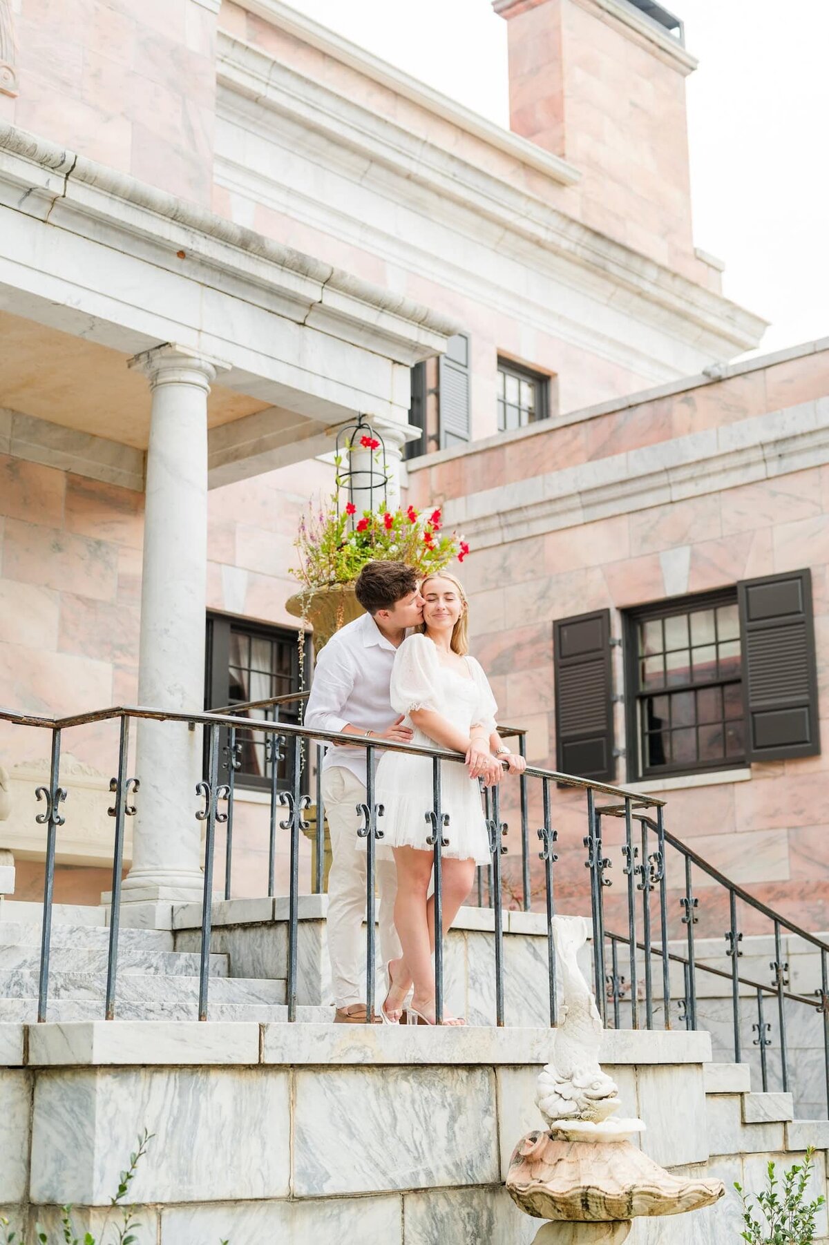 Elli-Row-Photography-Tate-House-Engagement_1784