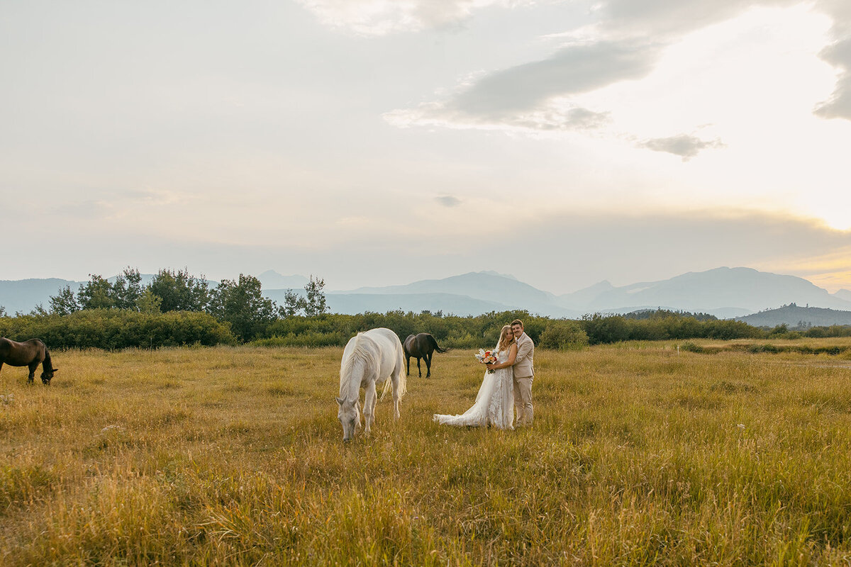 presley-gray-photo-Montana-ranch-elopement-6416