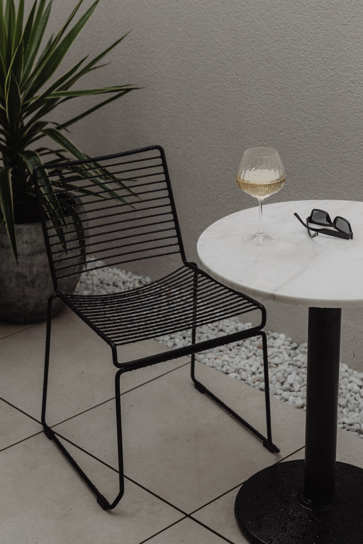 kaboompics_the-quiet-corners-a-collection-featuring-elegance-in-simplicity-32627