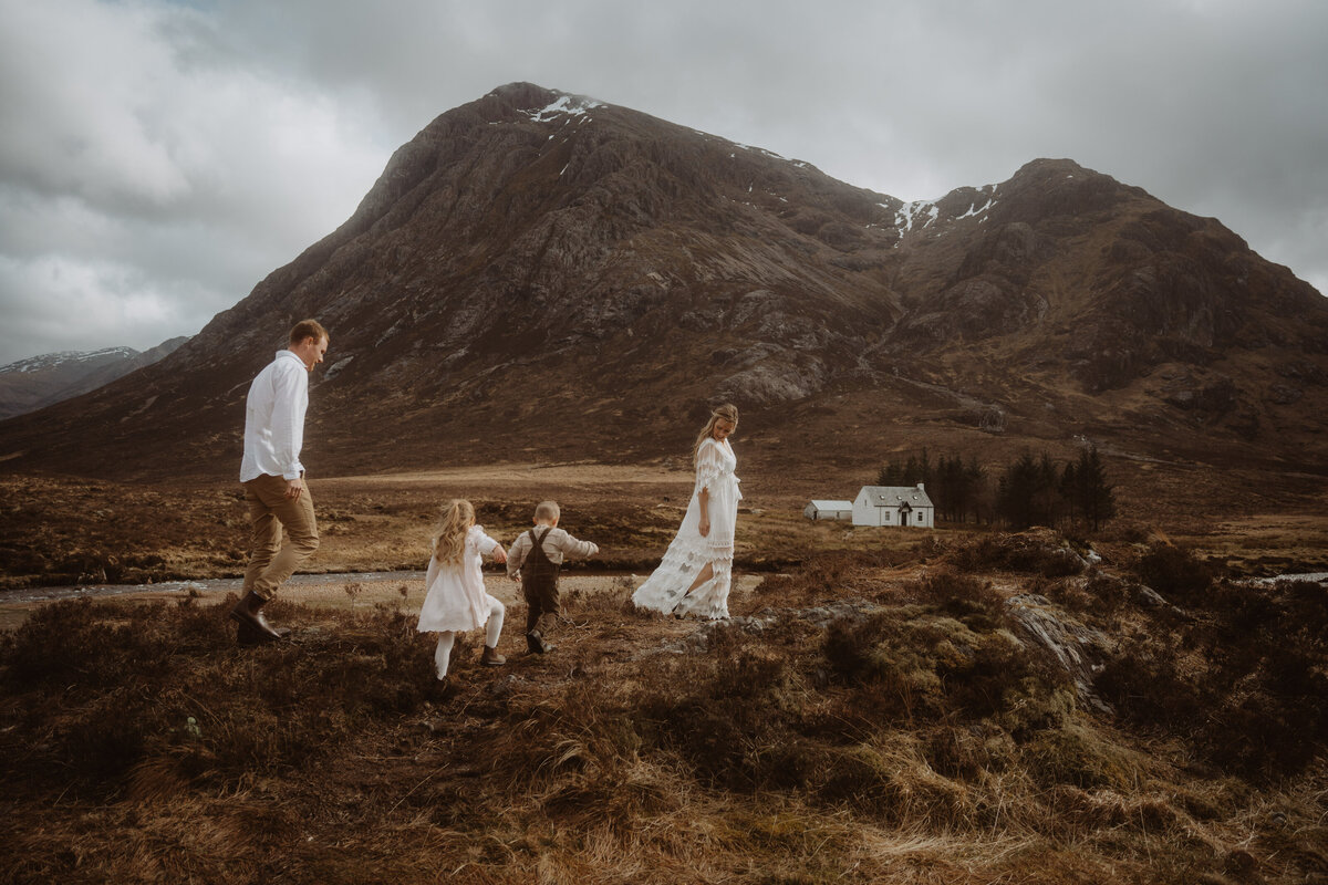 Burns Family 938