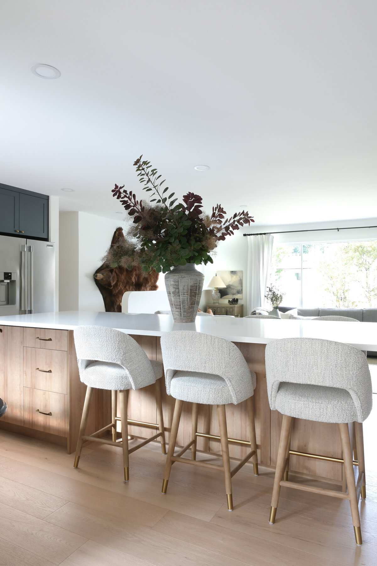 7- Laura_Barnes_Home_Squamish_Tracey_Ayton_Photography_5995-Edit