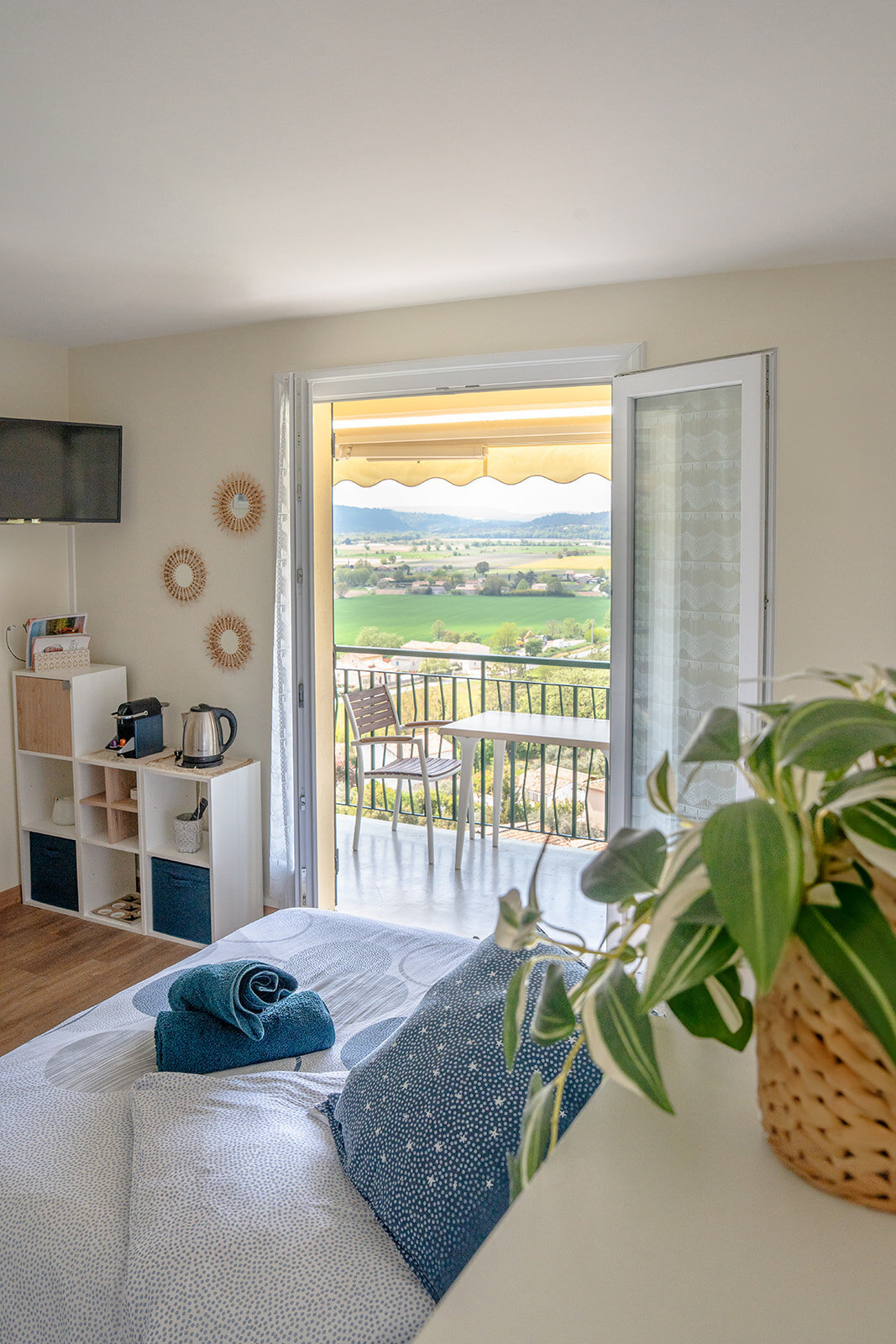 location-vacances-greoux-les-bains-air-bnb14