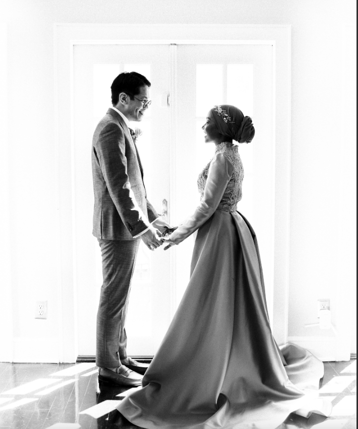 Bride and groom holding hands austin texas wedding photographer 