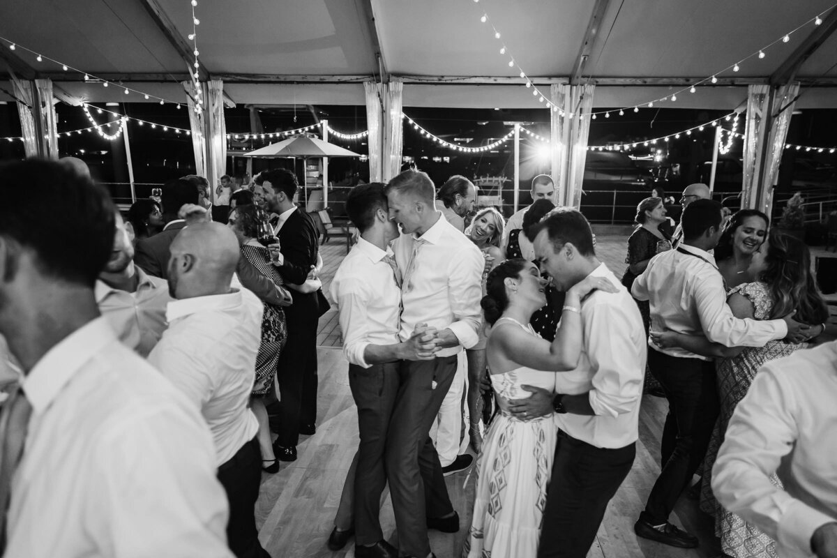 Nicole-Marcelle-Photography_109_bohlin-newport-wedding-andrew-ian